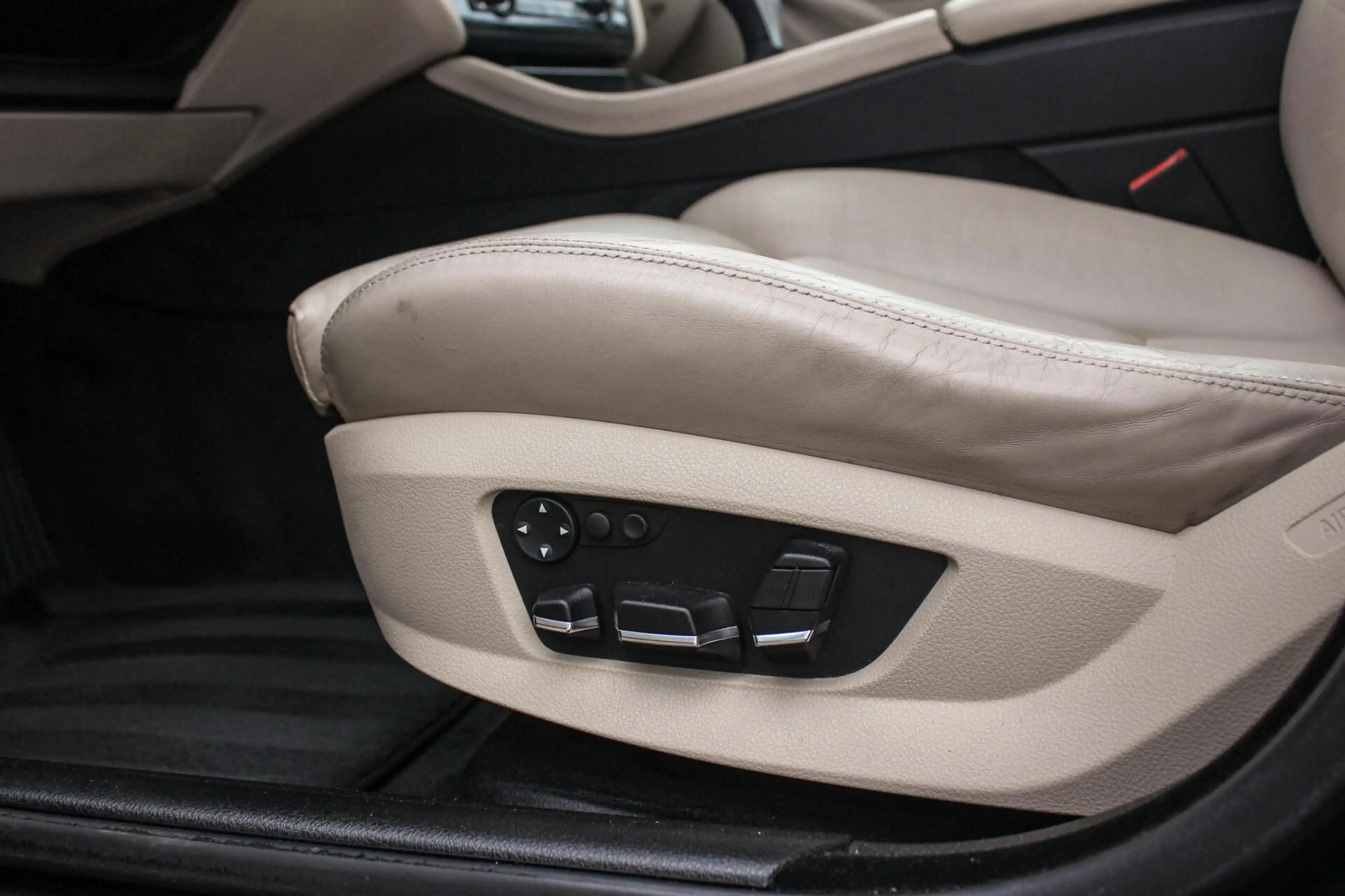 BMW 535 5-serie 535i High Executive | Dealer onderhouden | — photo 43
