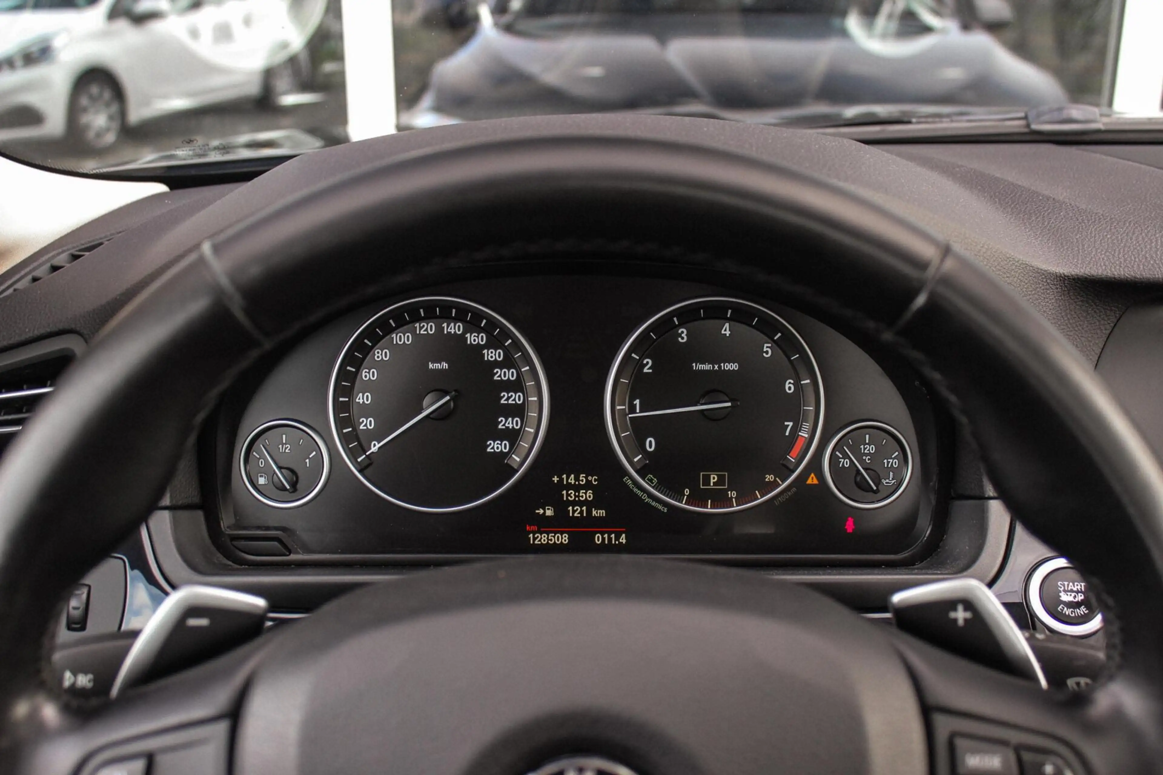 BMW 535 5-serie 535i High Executive | Dealer onderhouden | — photo 25