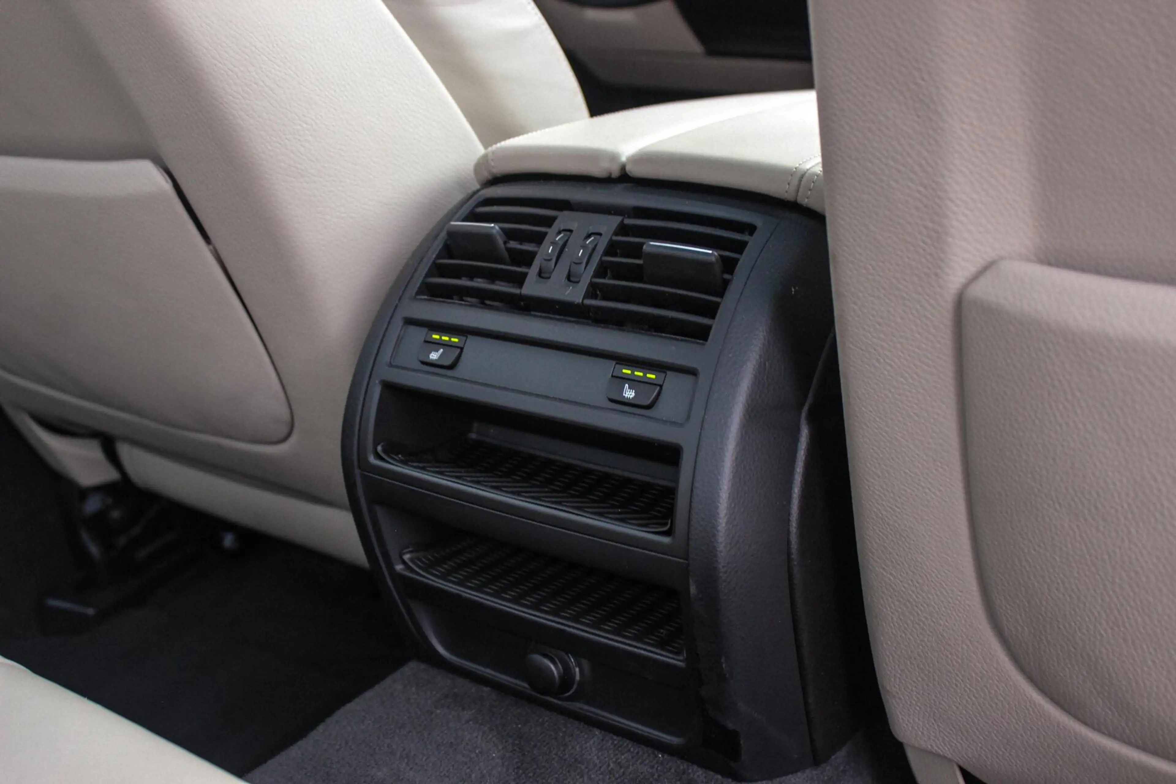 BMW 535 5-serie 535i High Executive | Dealer onderhouden | — photo 20