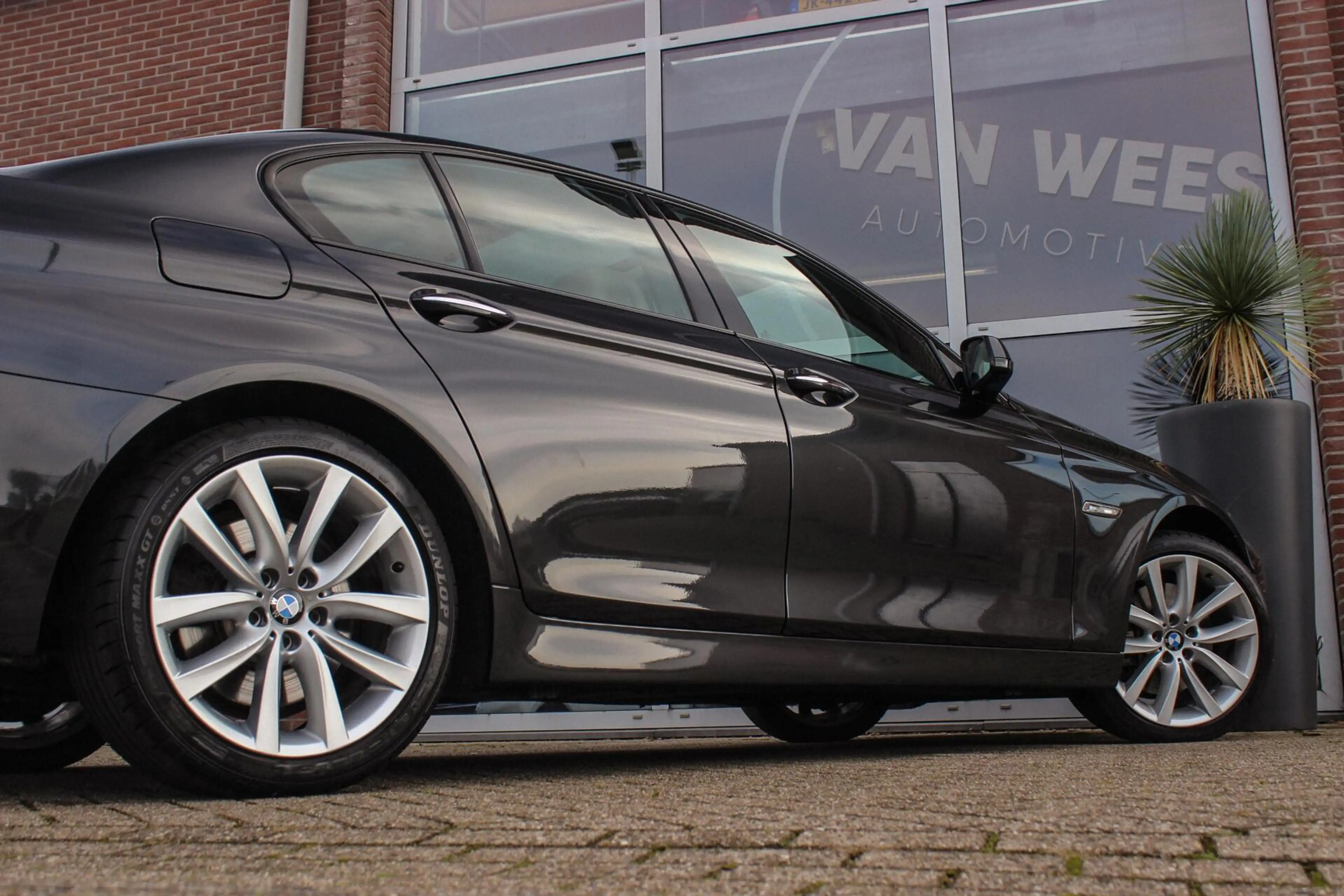 BMW 535 5-serie 535i High Executive | Dealer onderhouden | — photo 48