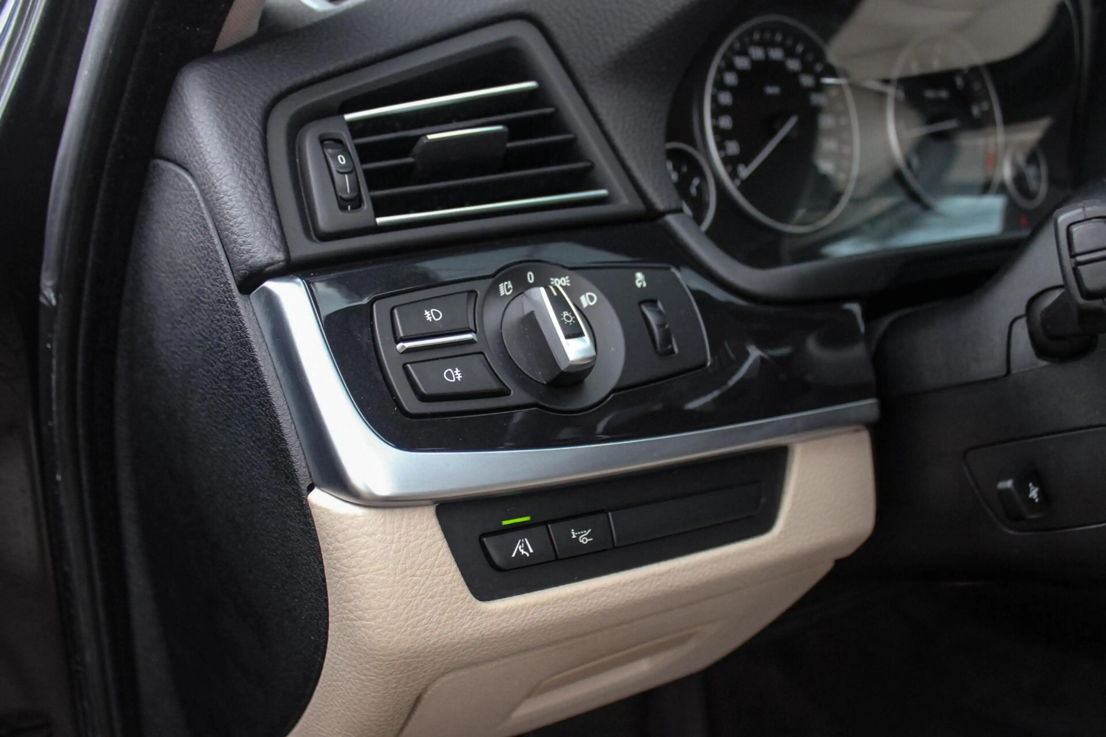 BMW 535 5-serie 535i High Executive | Dealer onderhouden | — photo 42