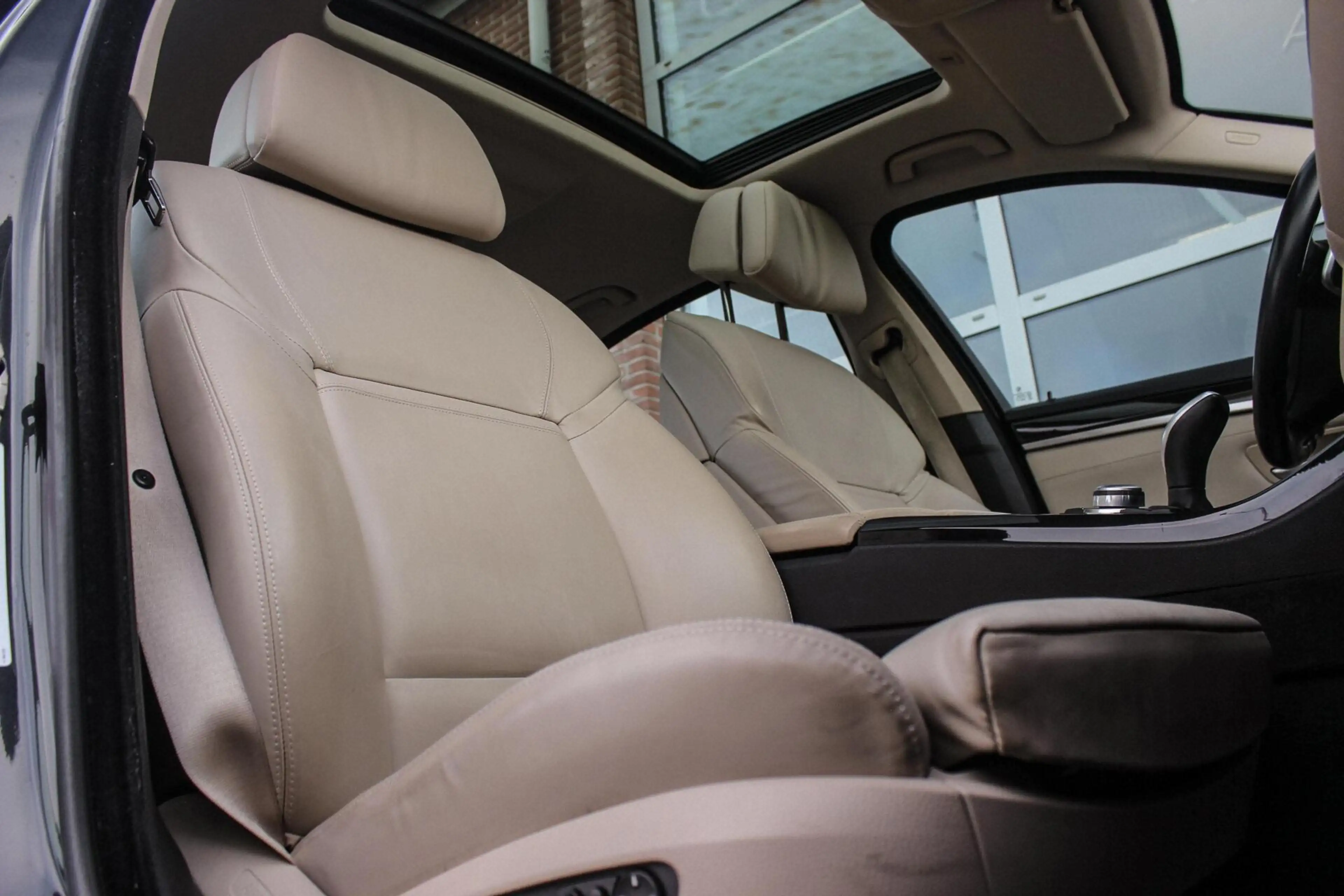 BMW 535 5-serie 535i High Executive | Dealer onderhouden | — photo 16