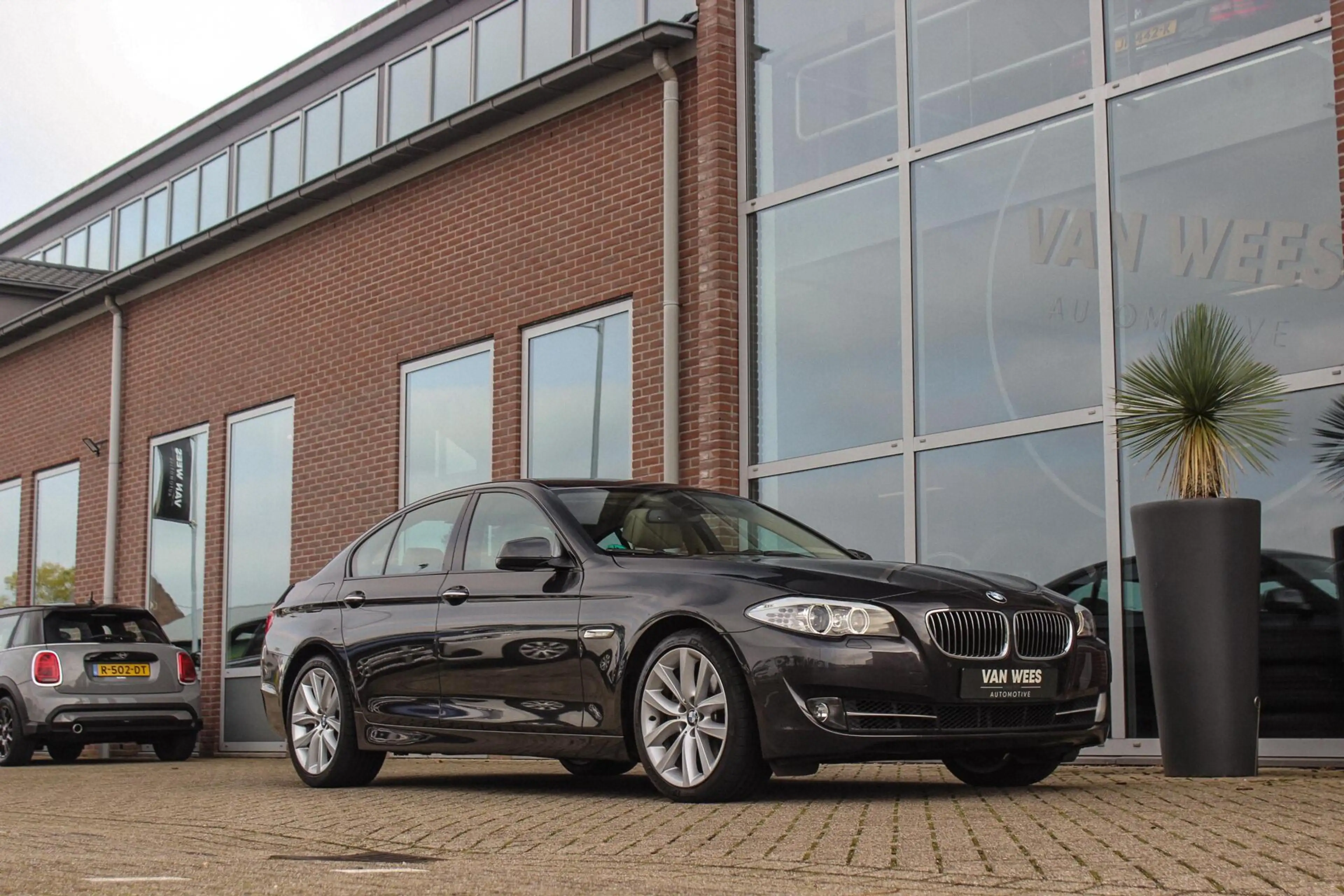 BMW 535 5-serie 535i High Executive | Dealer onderhouden | — photo 9