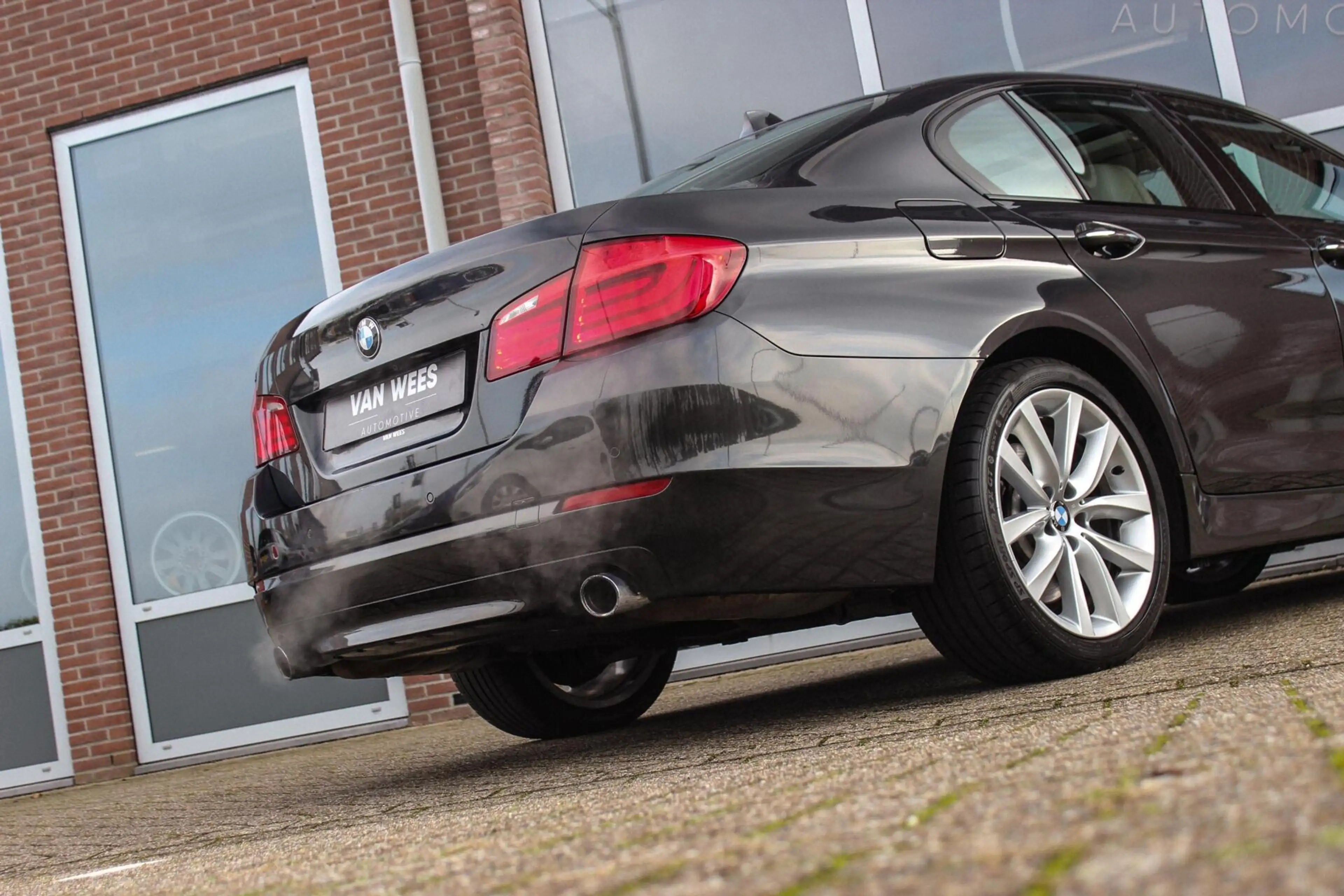BMW 535 5-serie 535i High Executive | Dealer onderhouden | — photo 46