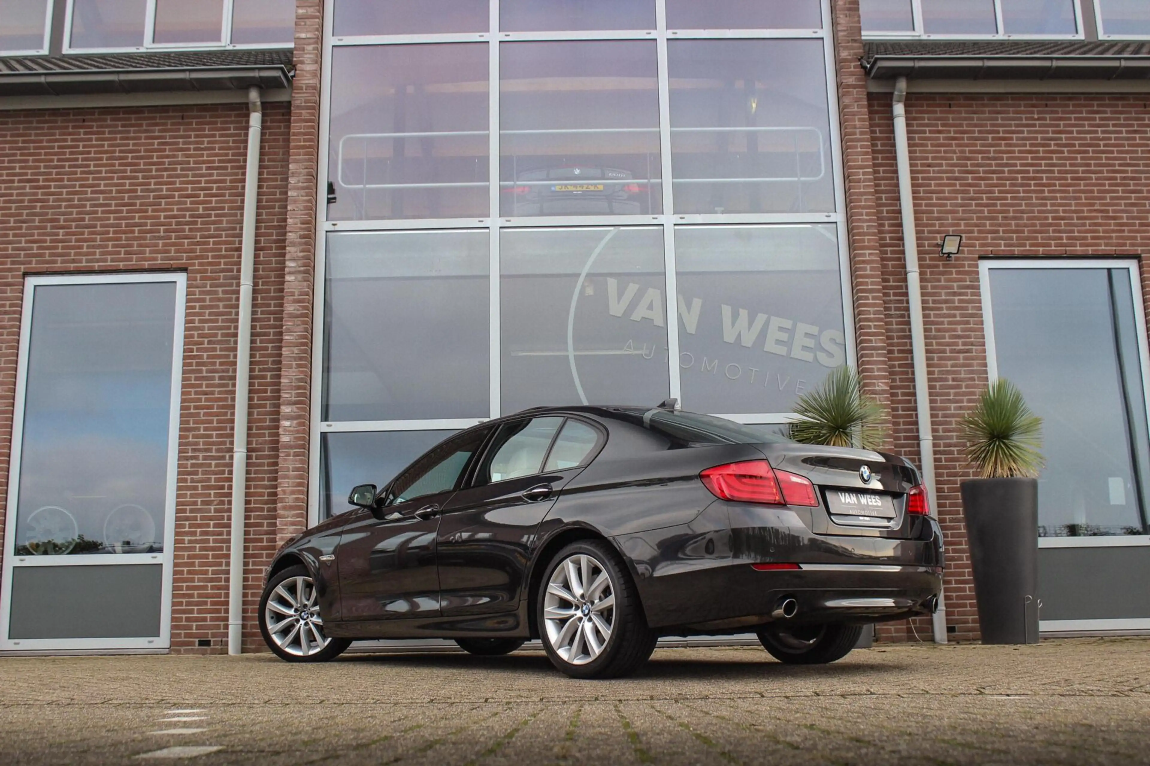 BMW 535 5-serie 535i High Executive | Dealer onderhouden | — photo 4