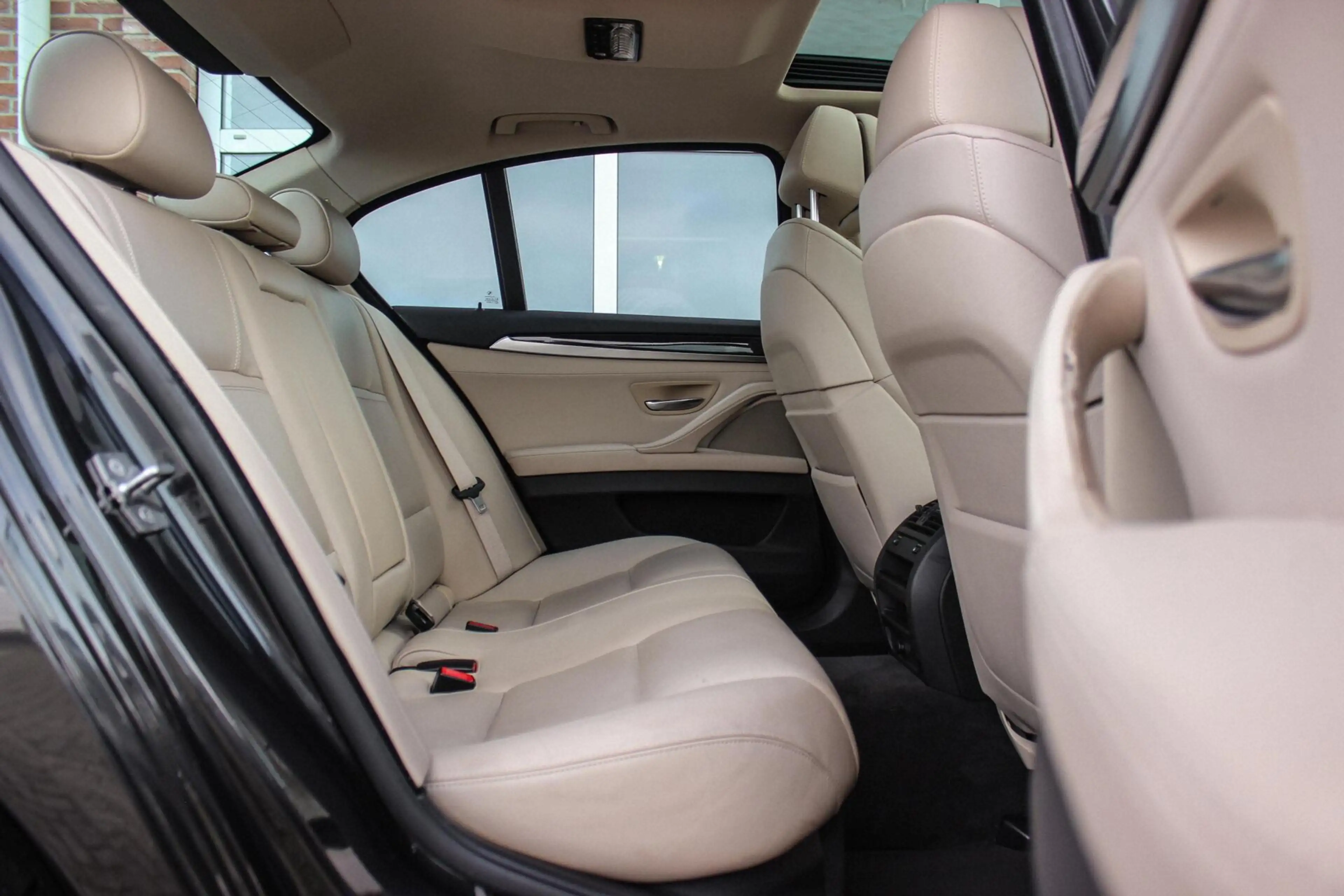BMW 535 5-serie 535i High Executive | Dealer onderhouden | — photo 19