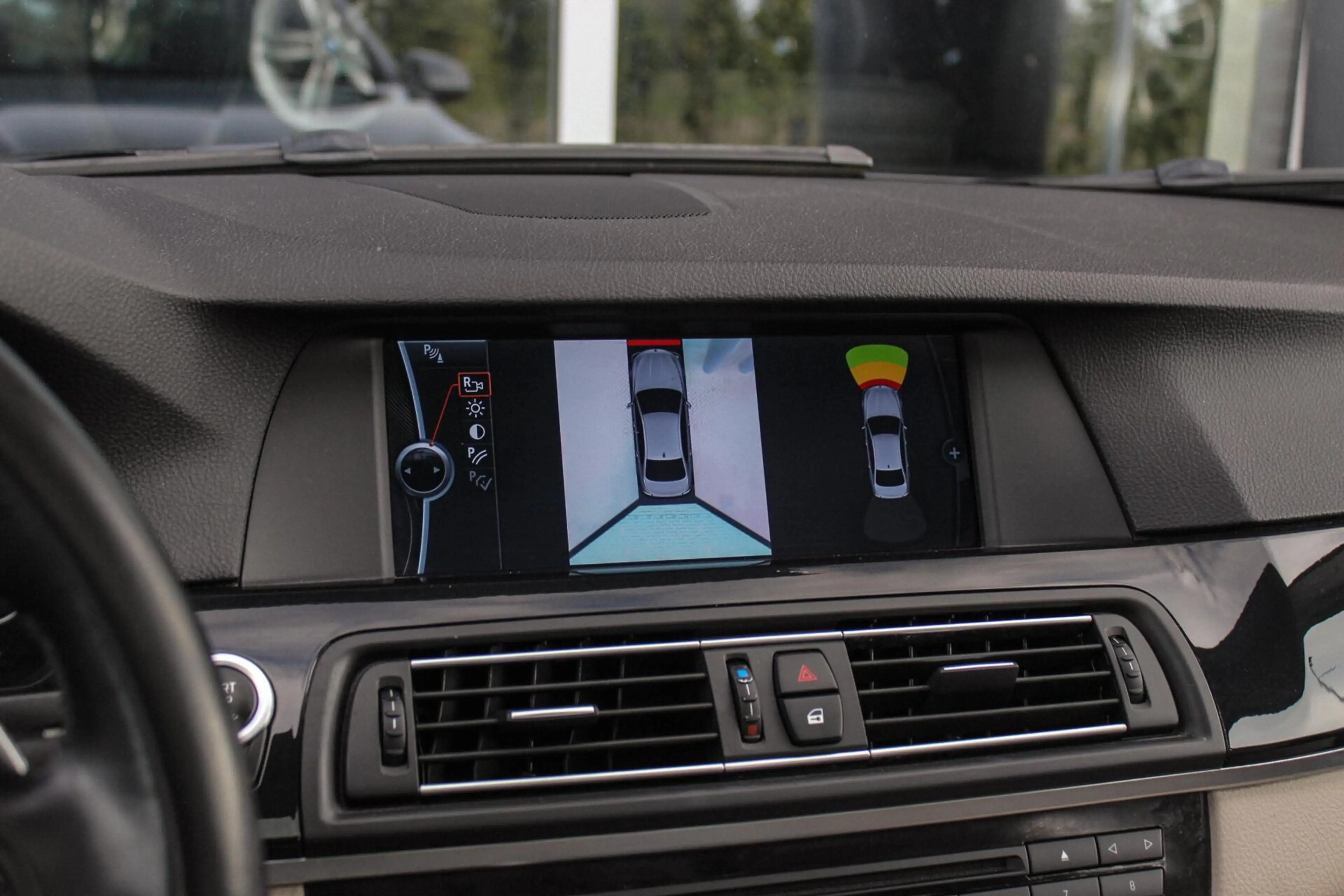 BMW 535 5-serie 535i High Executive | Dealer onderhouden | — photo 30