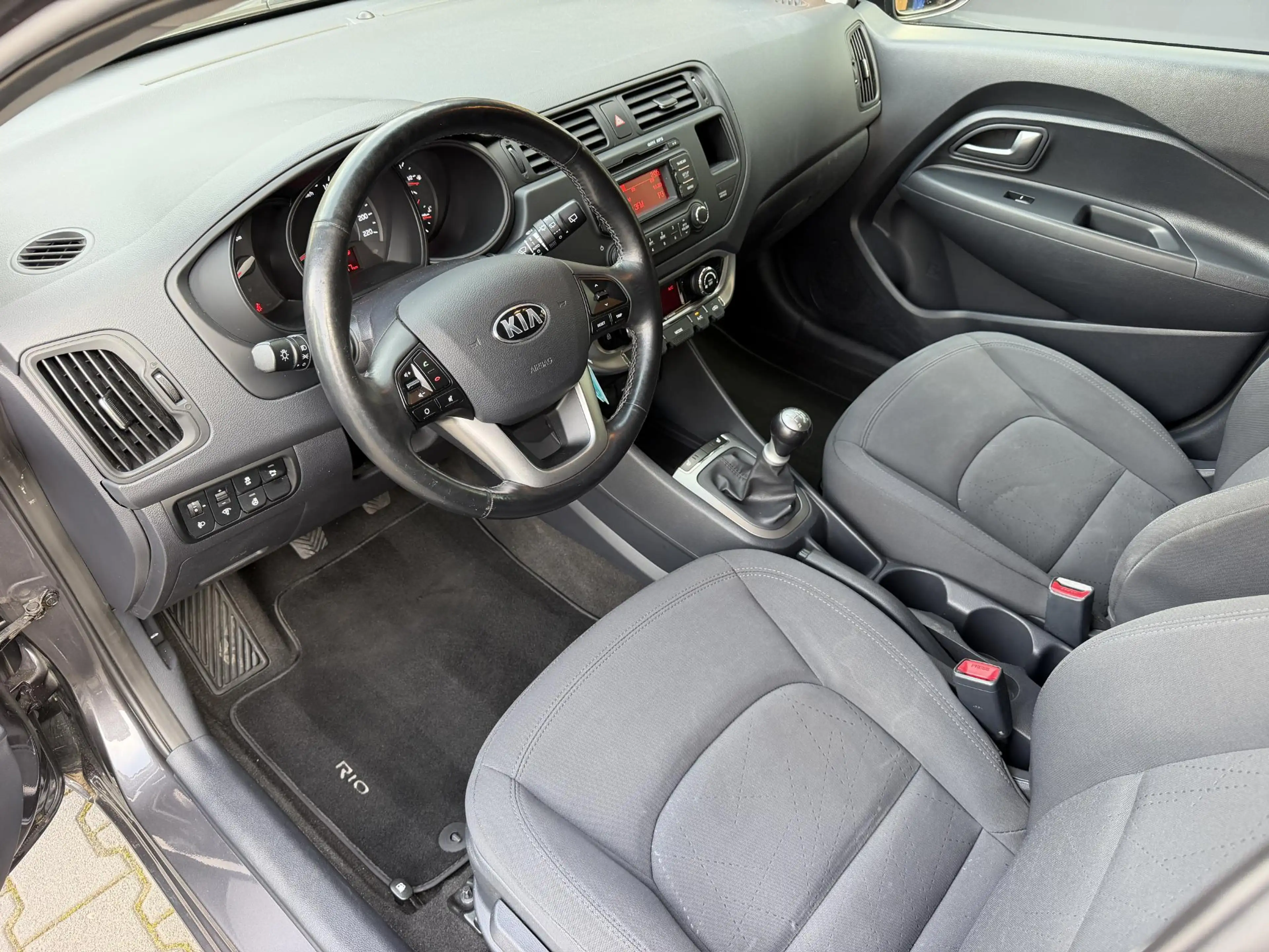 Kia Rio 1.2 CVVT Bluetooth, Cruise control, Stuur/Stoelver — photo 4