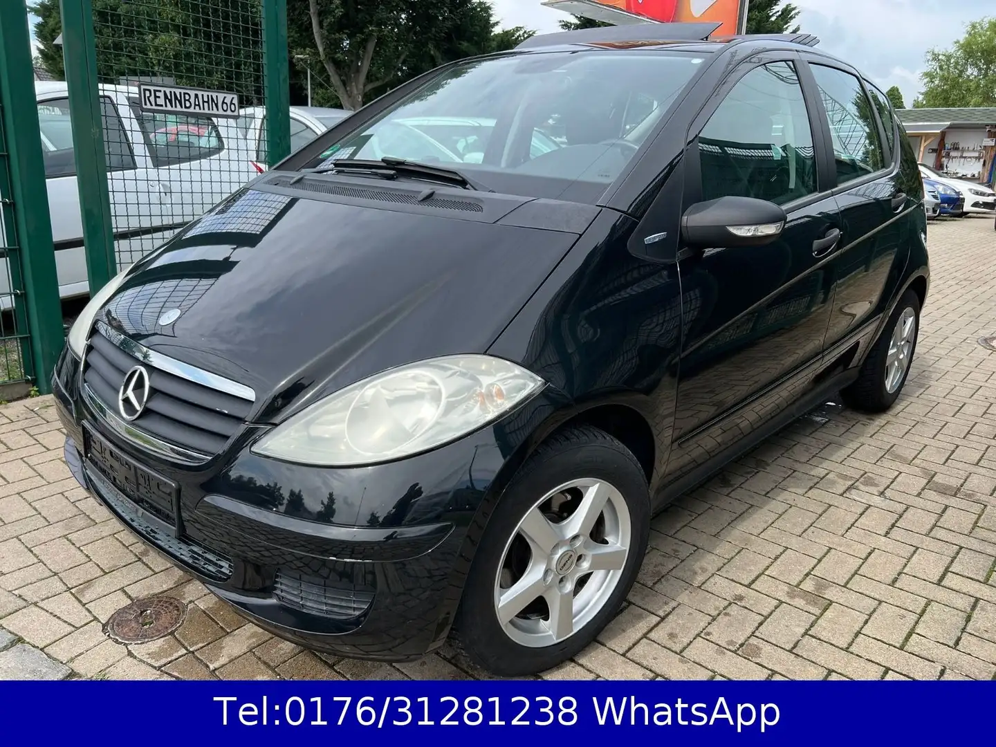 Mercedes-Benz A 150 !! Tüv-Neu !! 65TKM !! Faltdach !! Klima Noir - 1