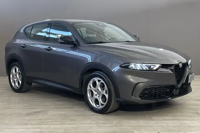 Alfa Romeo Tonale view 7