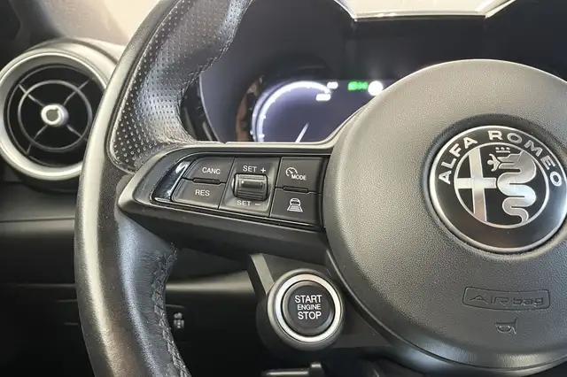 Alfa Romeo Tonale view 19