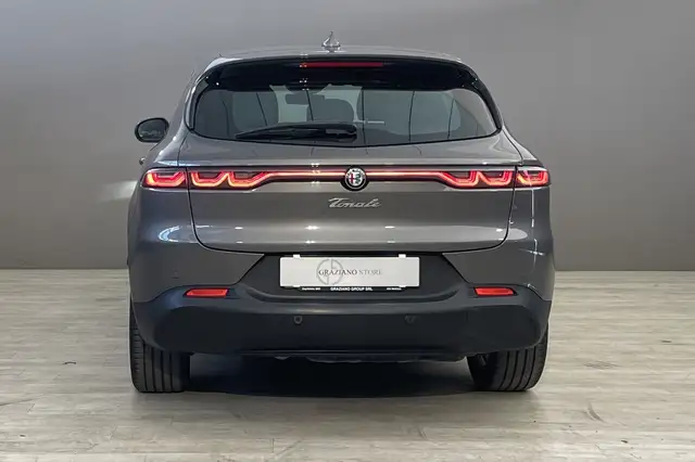 Alfa Romeo Tonale view 4