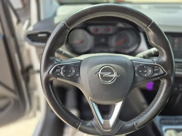 Opel Crossland X view 16