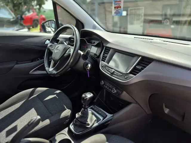 Opel Crossland X view 8