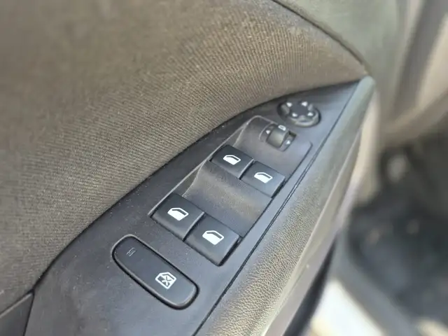 Opel Crossland X view 13