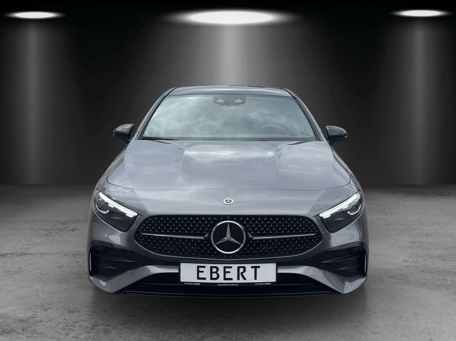 Mercedes-Benz A 220