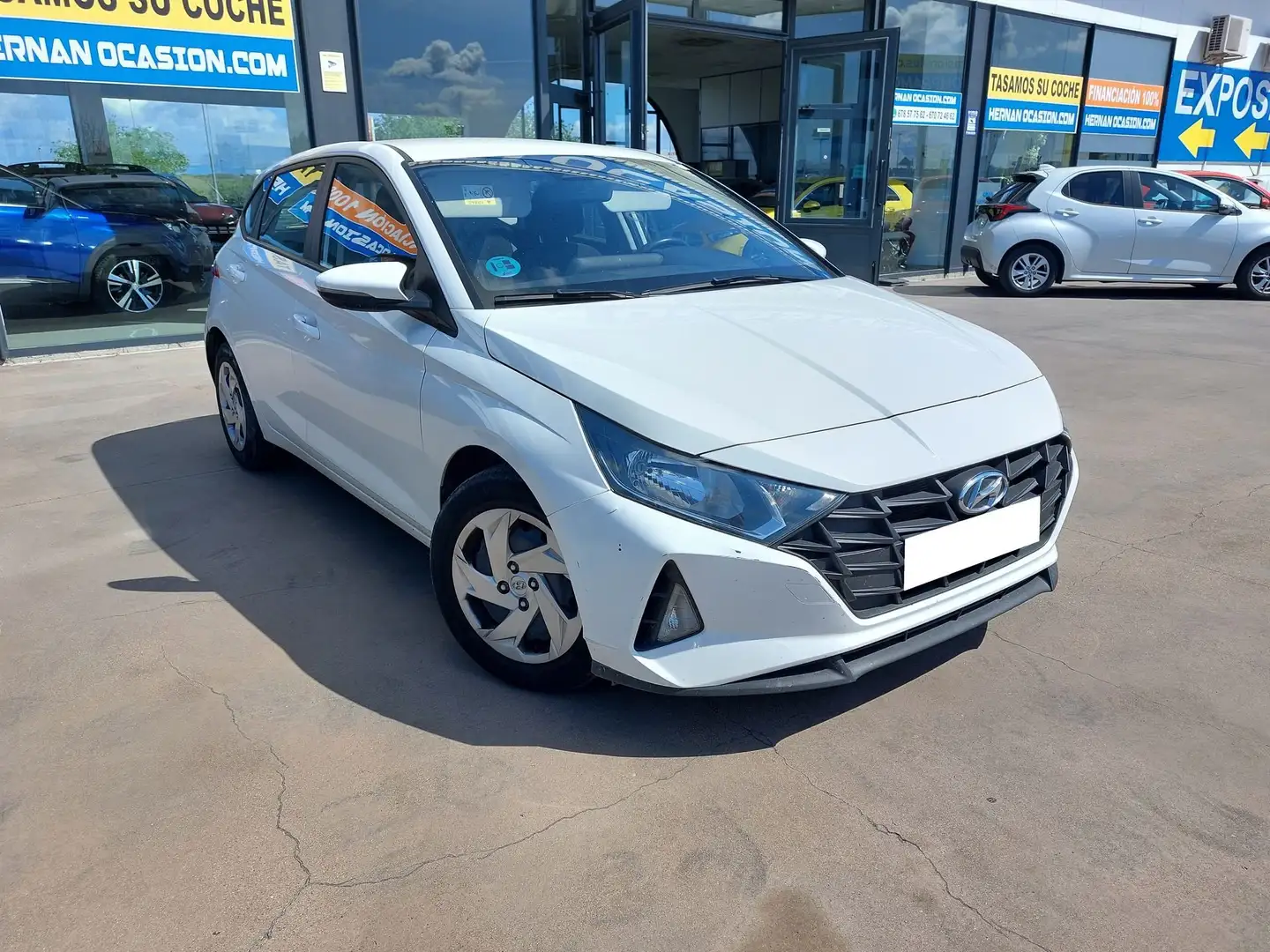Hyundai i20 1.2 MPI Essence Bianco - 1