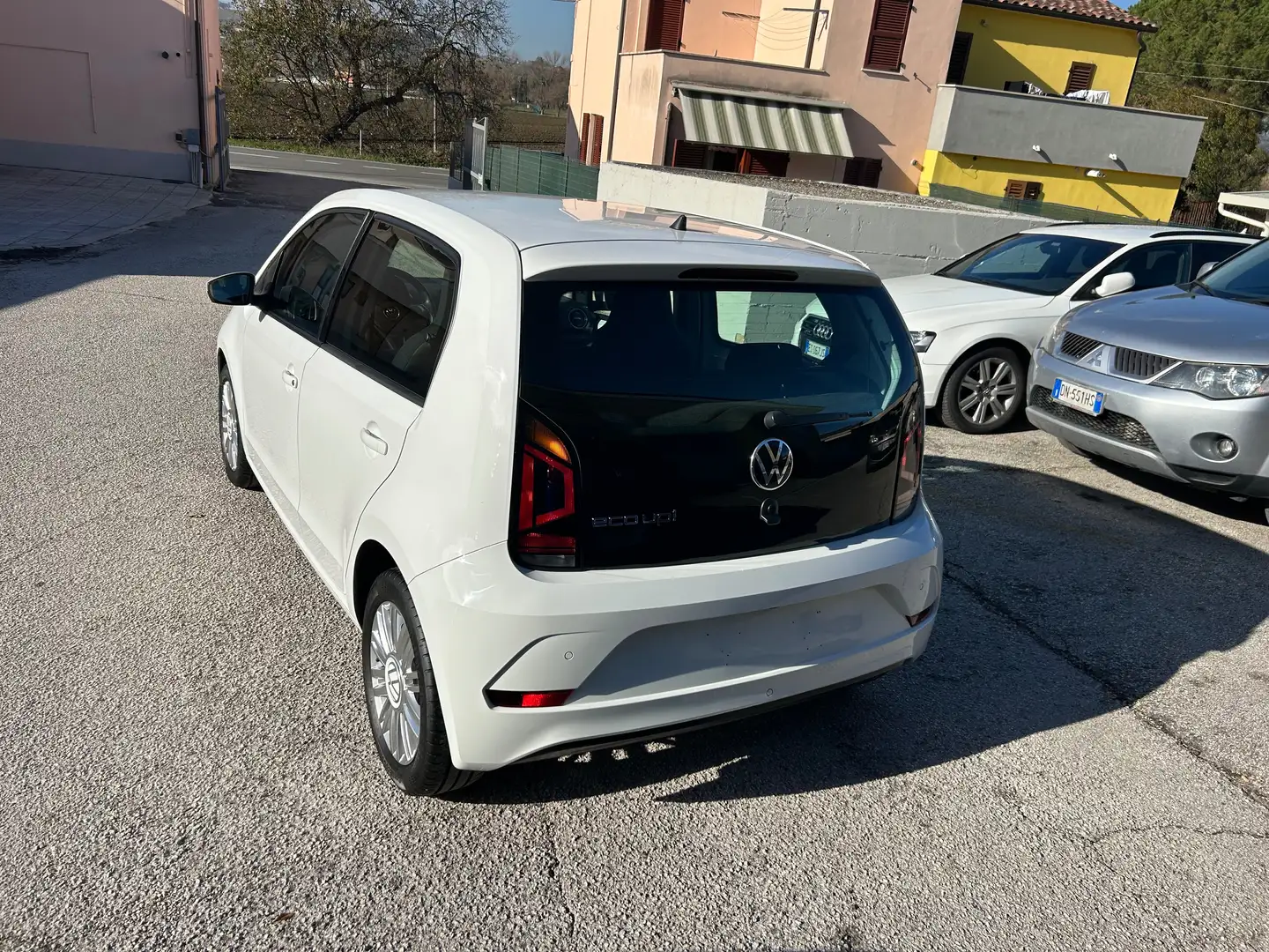 Volkswagen up! up! 5p 1.0 eco Move 68cv my20 Bianco - 2