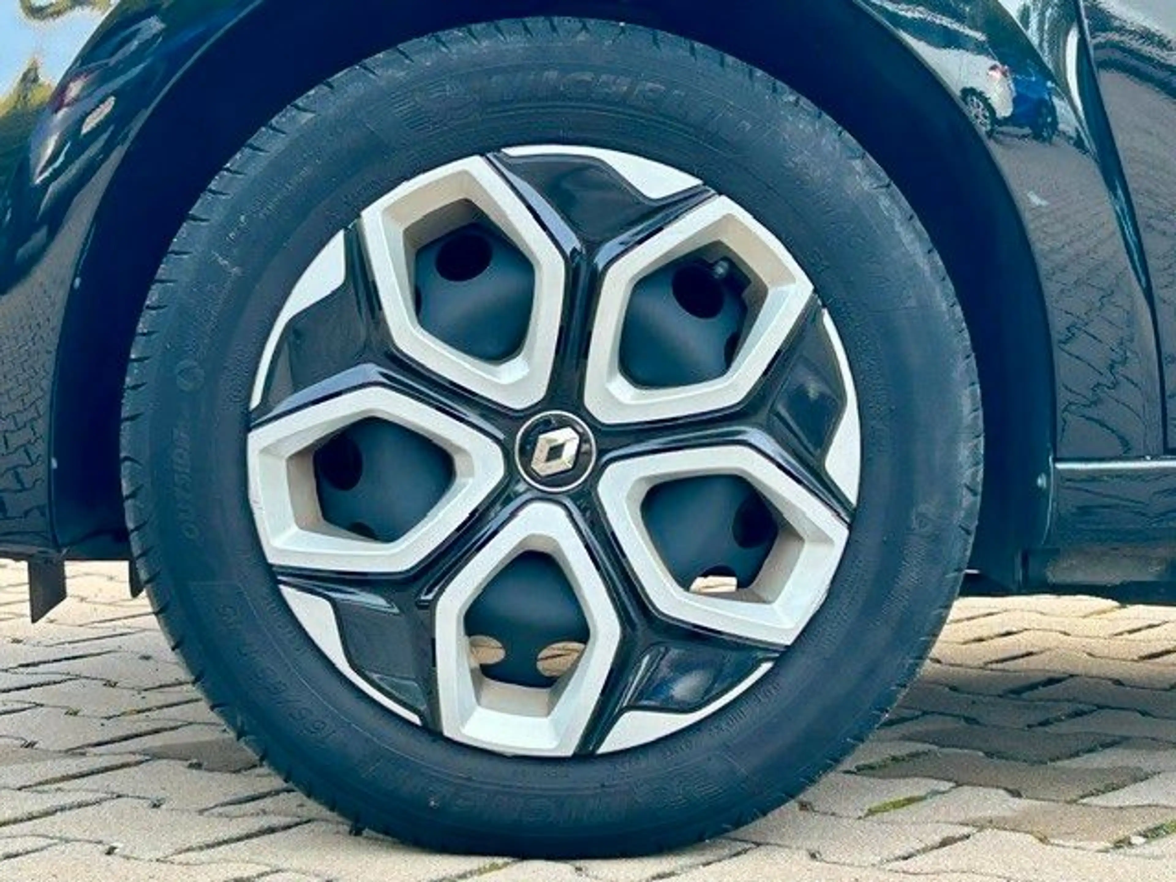 Renault Twingo Equilibre — photo 9