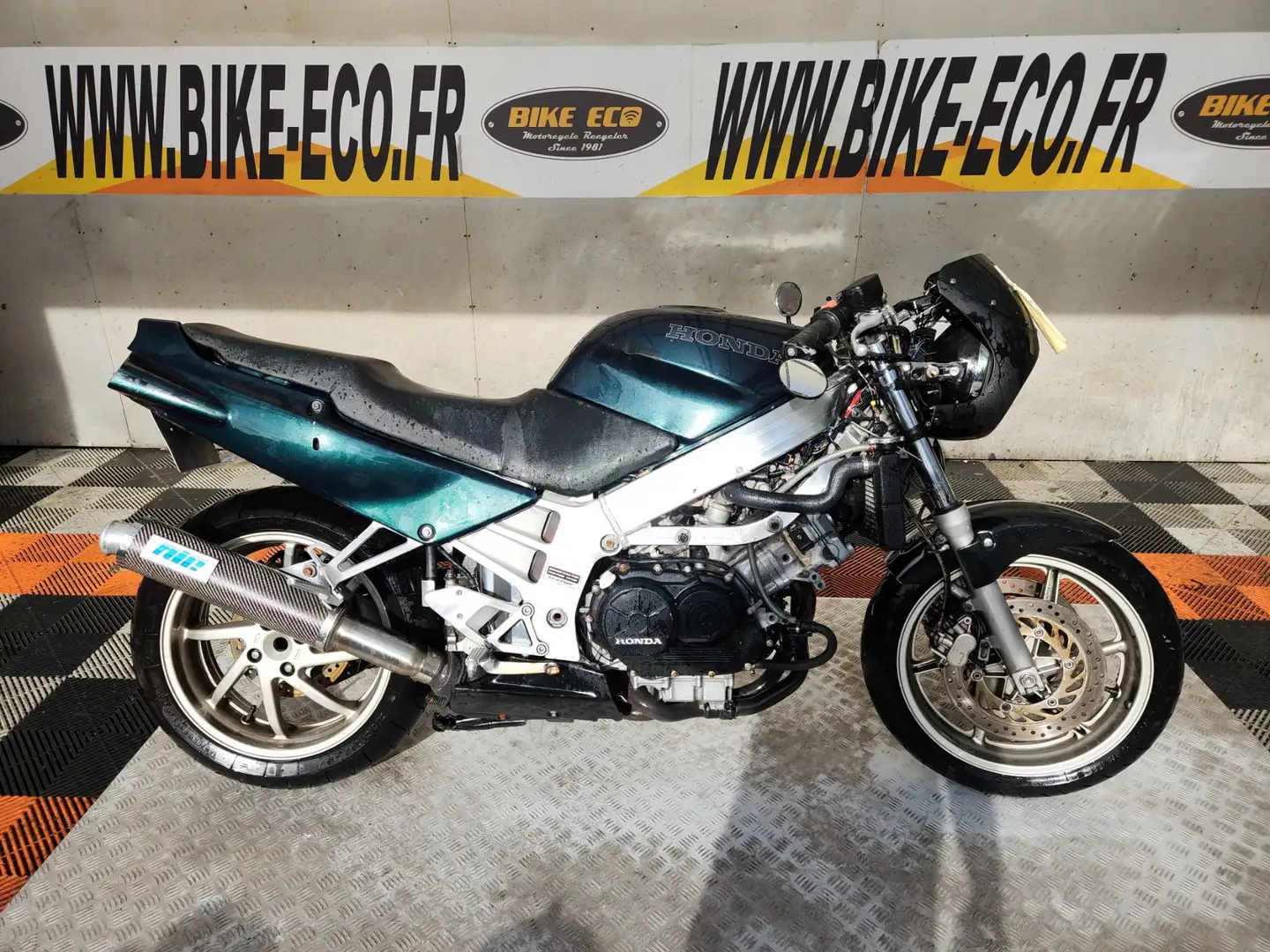 Honda VFR Azul - 1
