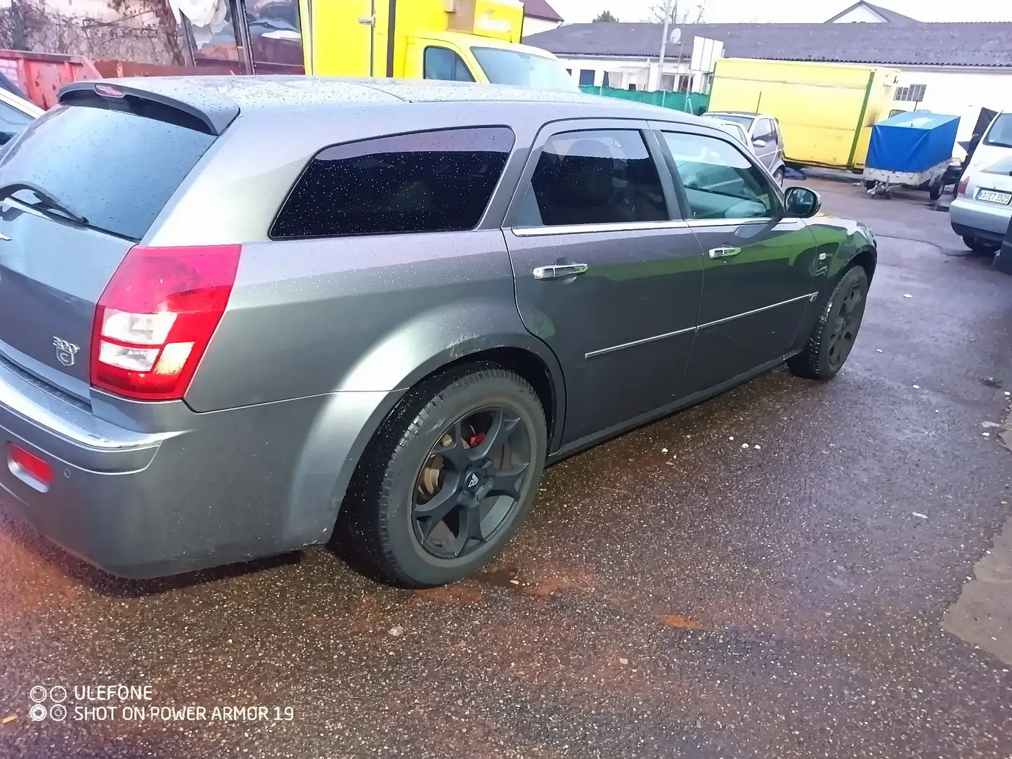 Chrysler 300C Touring 3.0 CRD DPF Automatik - 2
