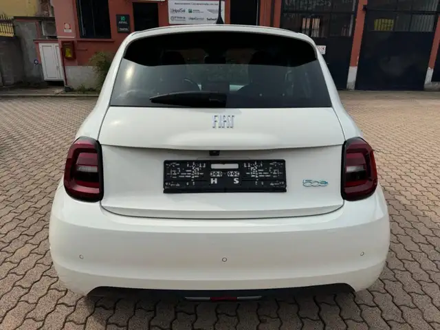 Fiat 500 view 7