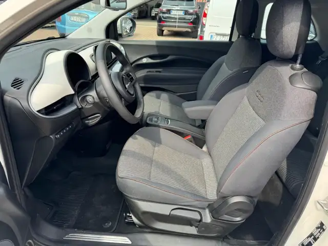 Fiat 500 view 9