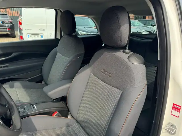 Fiat 500 view 14