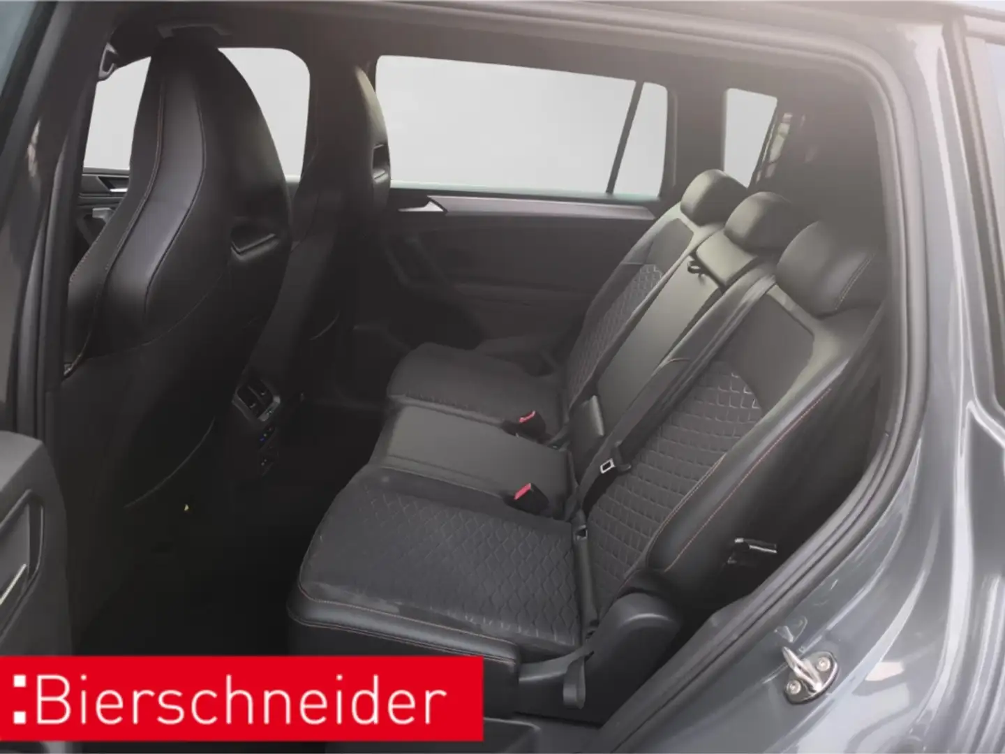 SEAT Tarraco 2.0 TDI DSG FR AHK NAVI TOPVIEW MEMORY MEDIA ACC A Grau - 1