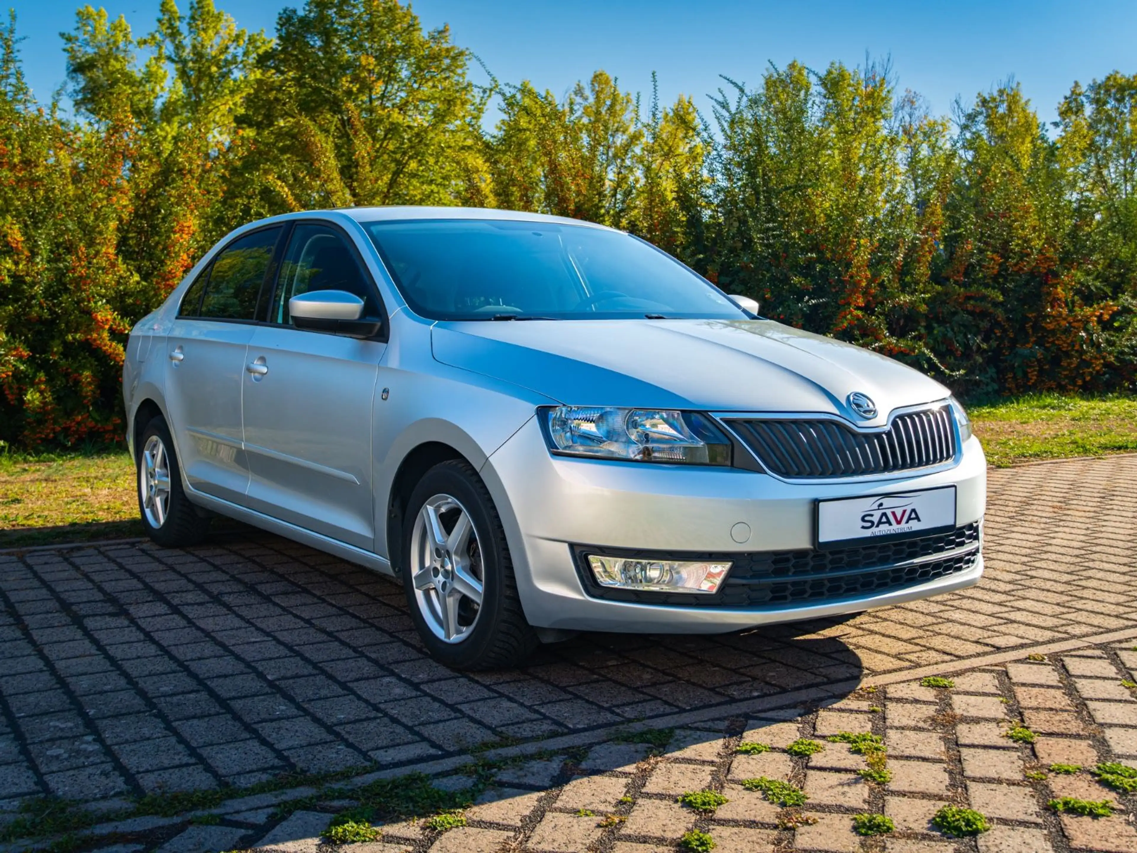 Skoda Rapid/Spaceback Elegance/ Top gepflegt — photo 3