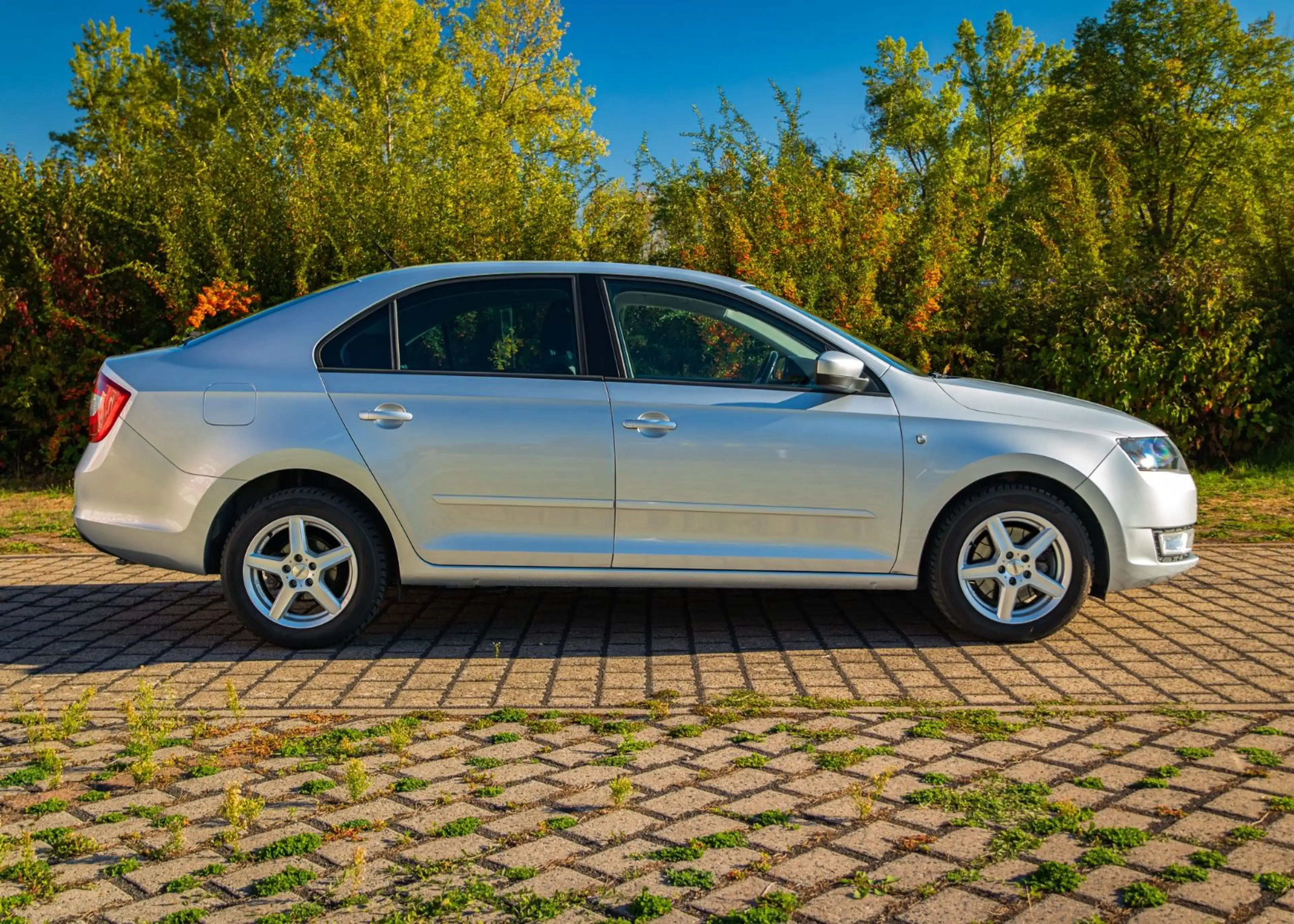 Skoda Rapid/Spaceback Elegance/ Top gepflegt — photo 9