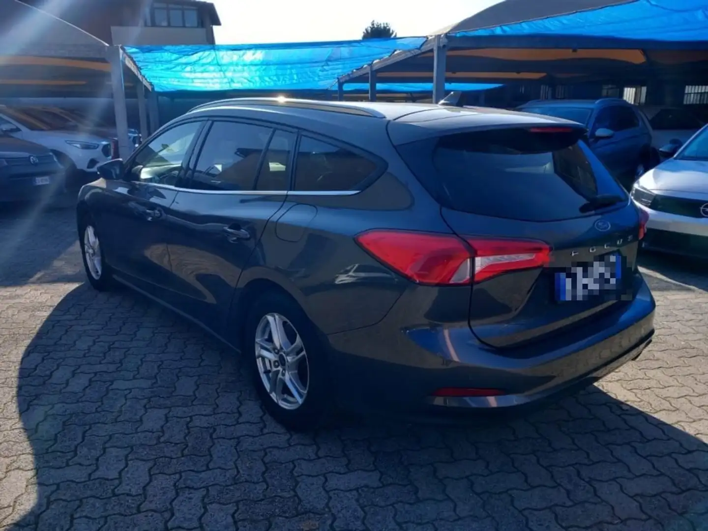 Ford Focus 1.0 EcoBoost 125 CV SW Business Grigio - 2