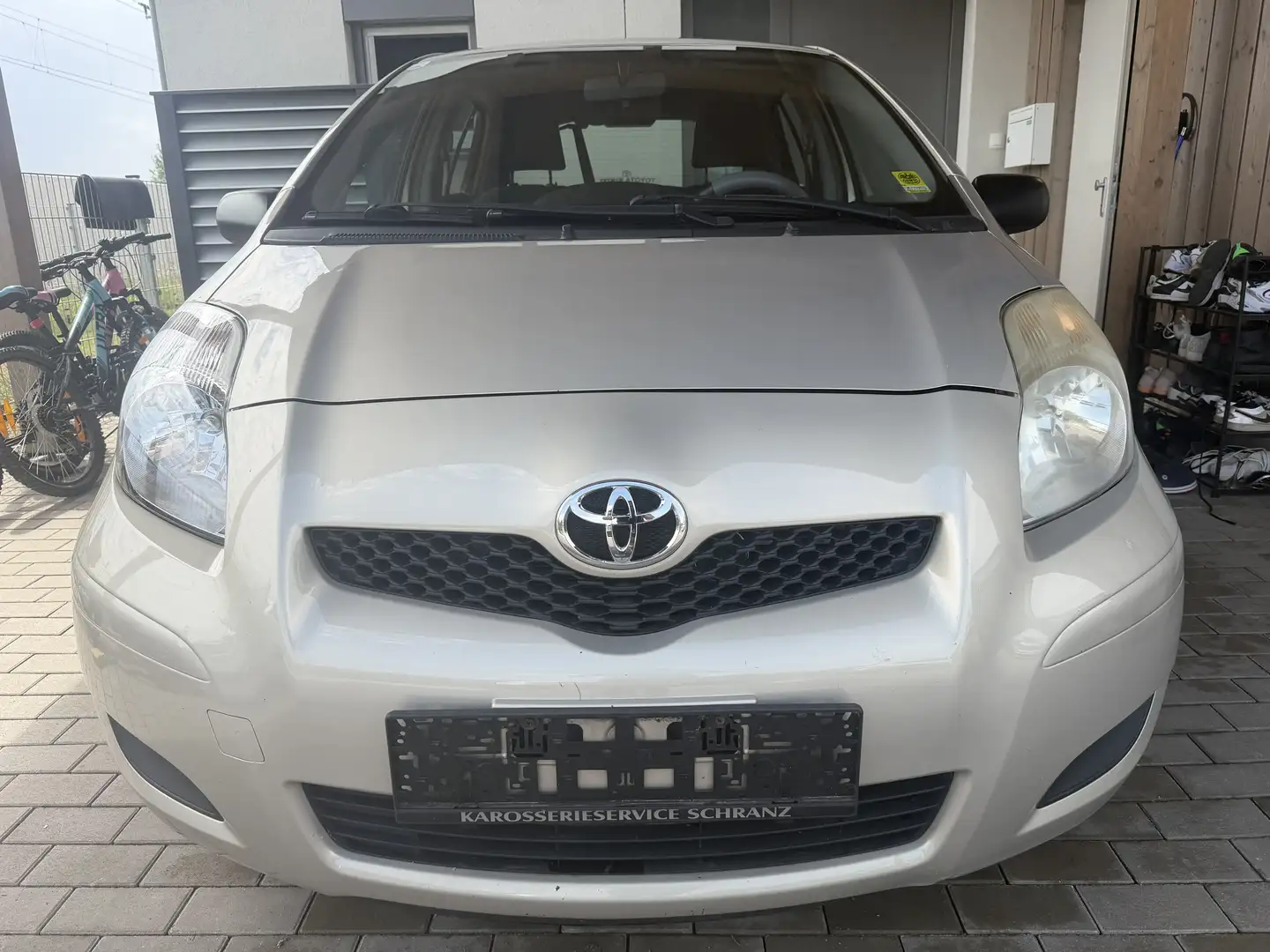 Toyota Yaris 1,0 VVT-i Terra Eco - 1
