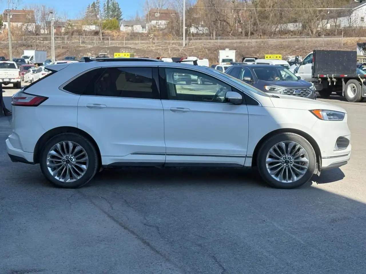 Ford Edge снимка Ford Edge