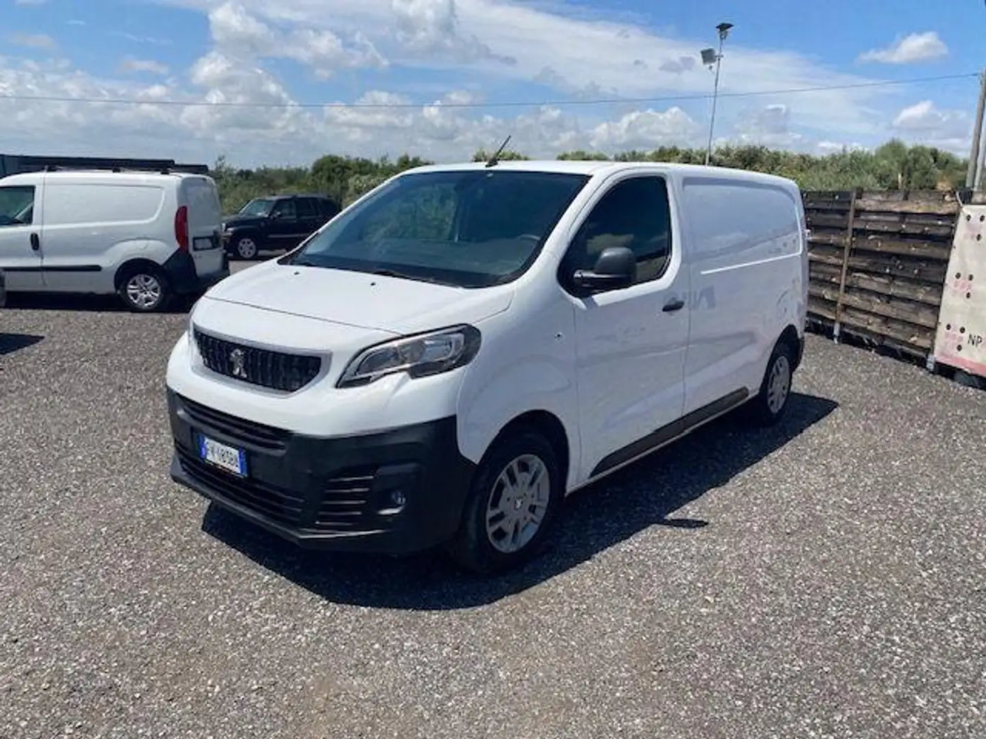 Peugeot Expert 2.0 HDi 125CV FAP PC Allure 6P Blanc - 2