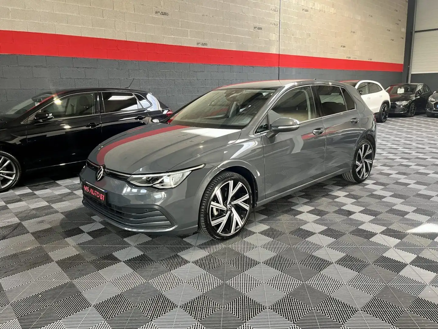 Volkswagen Golf VIII 2.0 TDI SCR 115CH LIFE BUSINESS 1ST DSG7 - 1