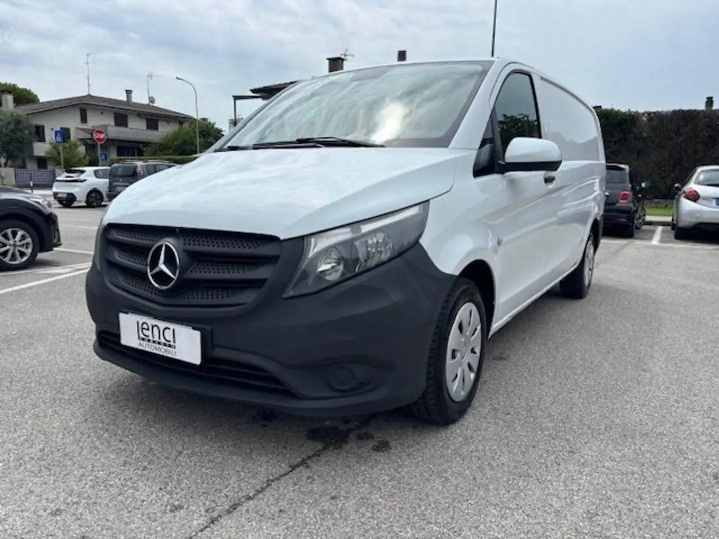 Mercedes-Benz Vito 2.2 D PASSO LUNGO IVA ESPOSTA 3 POSTI Bianco - 2