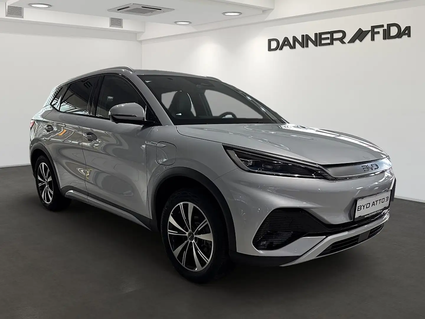 BYD Atto 3 Atto3 60,5 kWh Comfort ( FACELIFT - INNEN DUNKEL) Weiß - 2