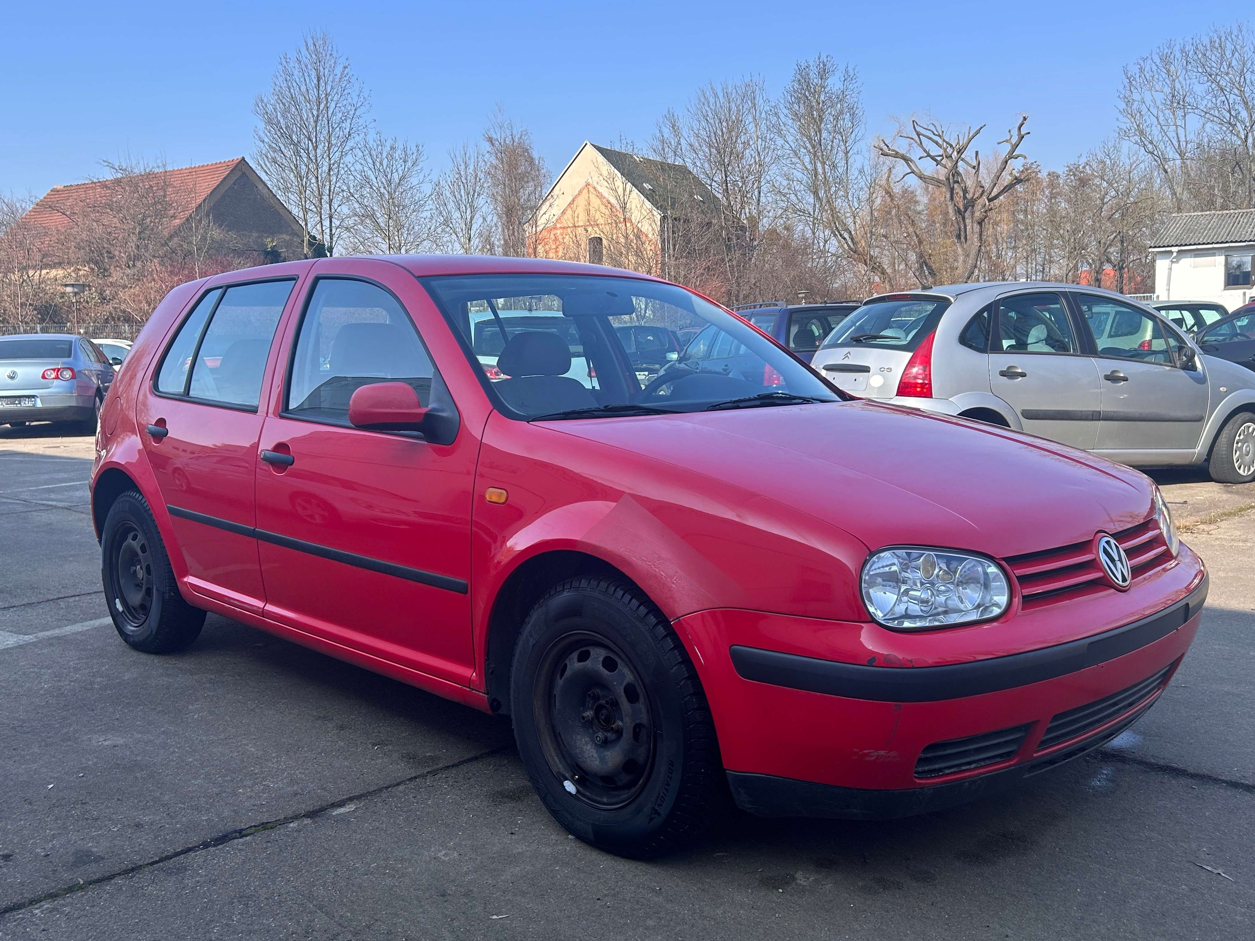 Second hand Volkswagen Golf 1.4