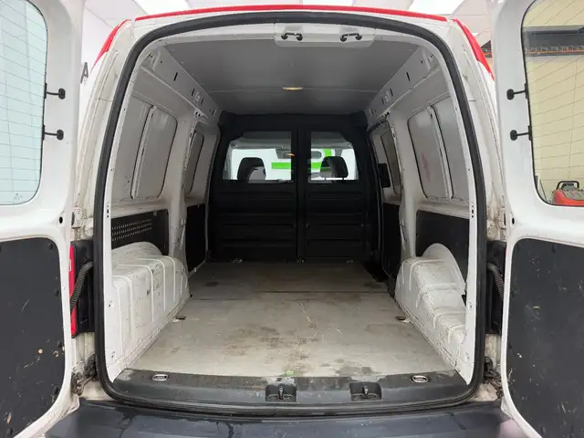 Volkswagen Caddy view 14