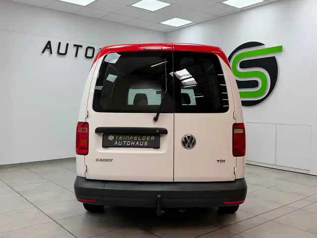Volkswagen Caddy view 6