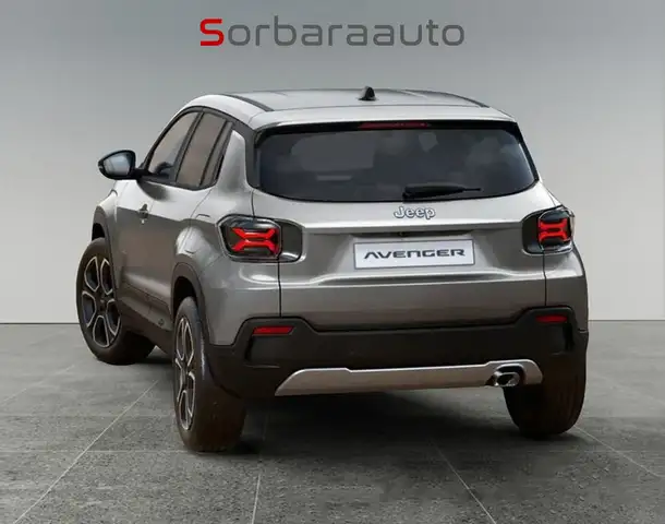 Jeep Avenger view 4