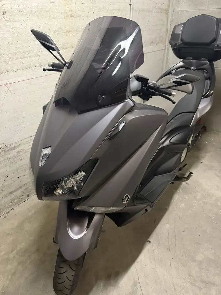 Yamaha Tmax 530