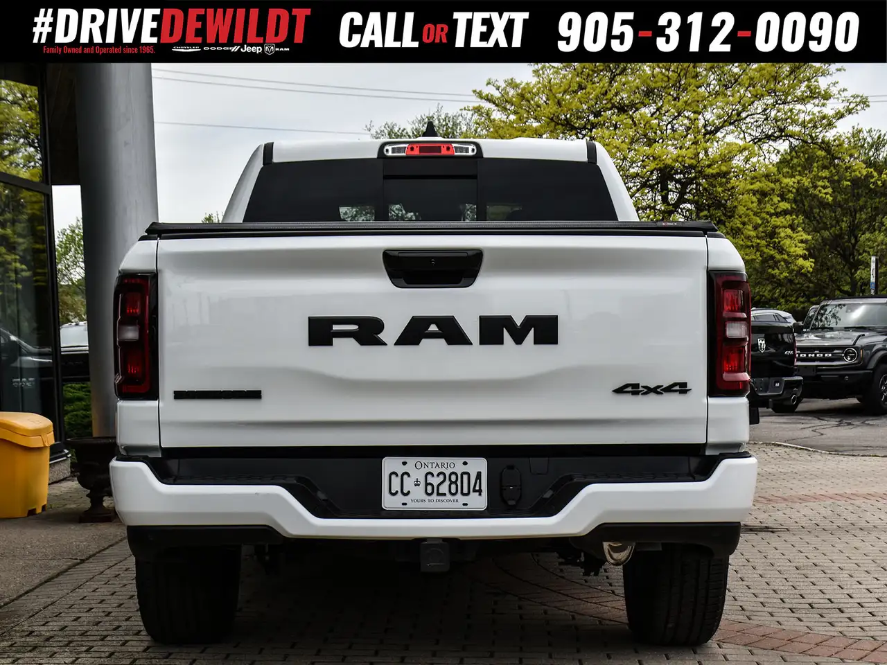 RAM 1500 снимка RAM 1500