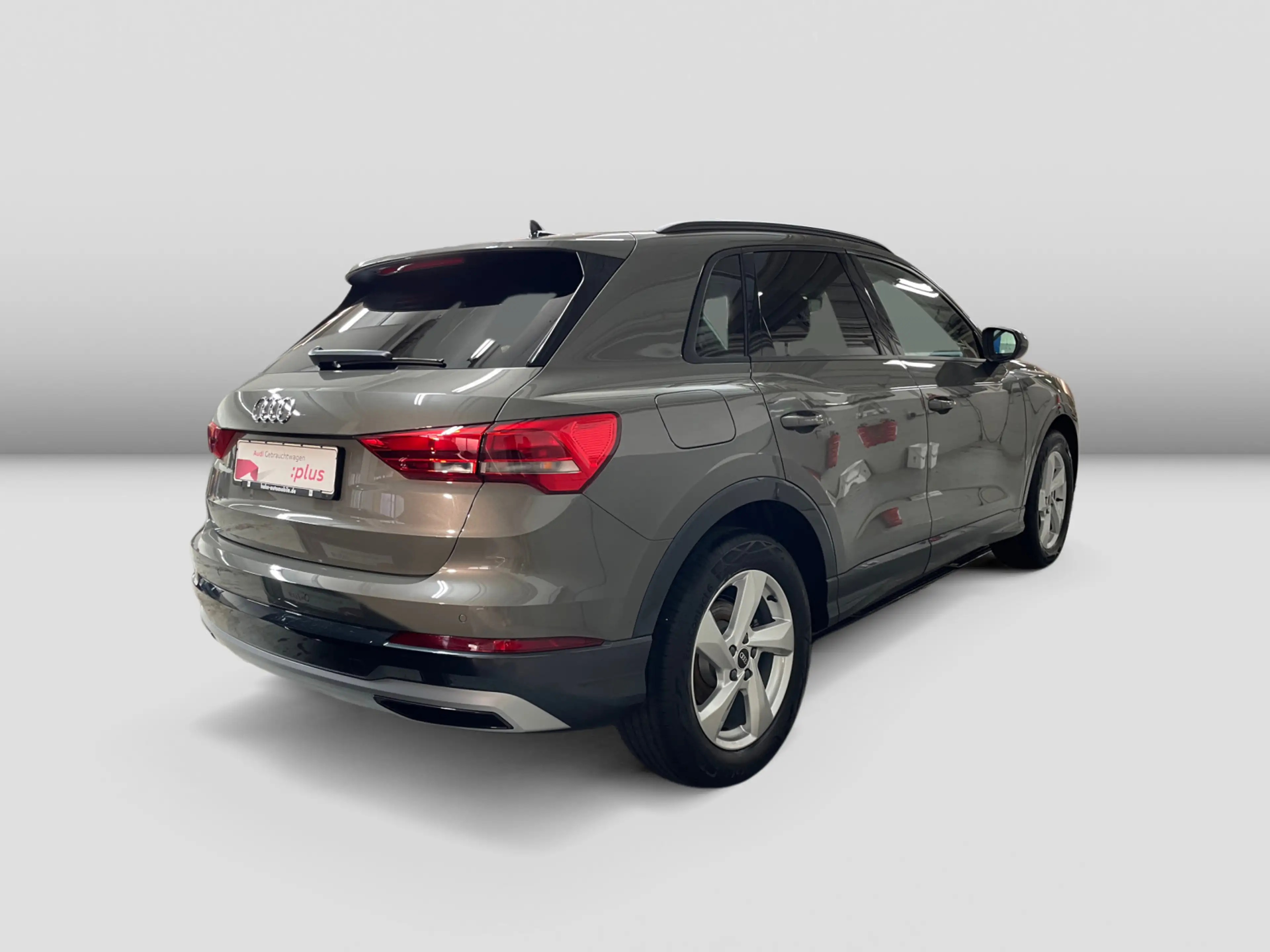 Audi Q3 35 TFSI S-tronic advanced AHK LED Navi Virtua — photo 4