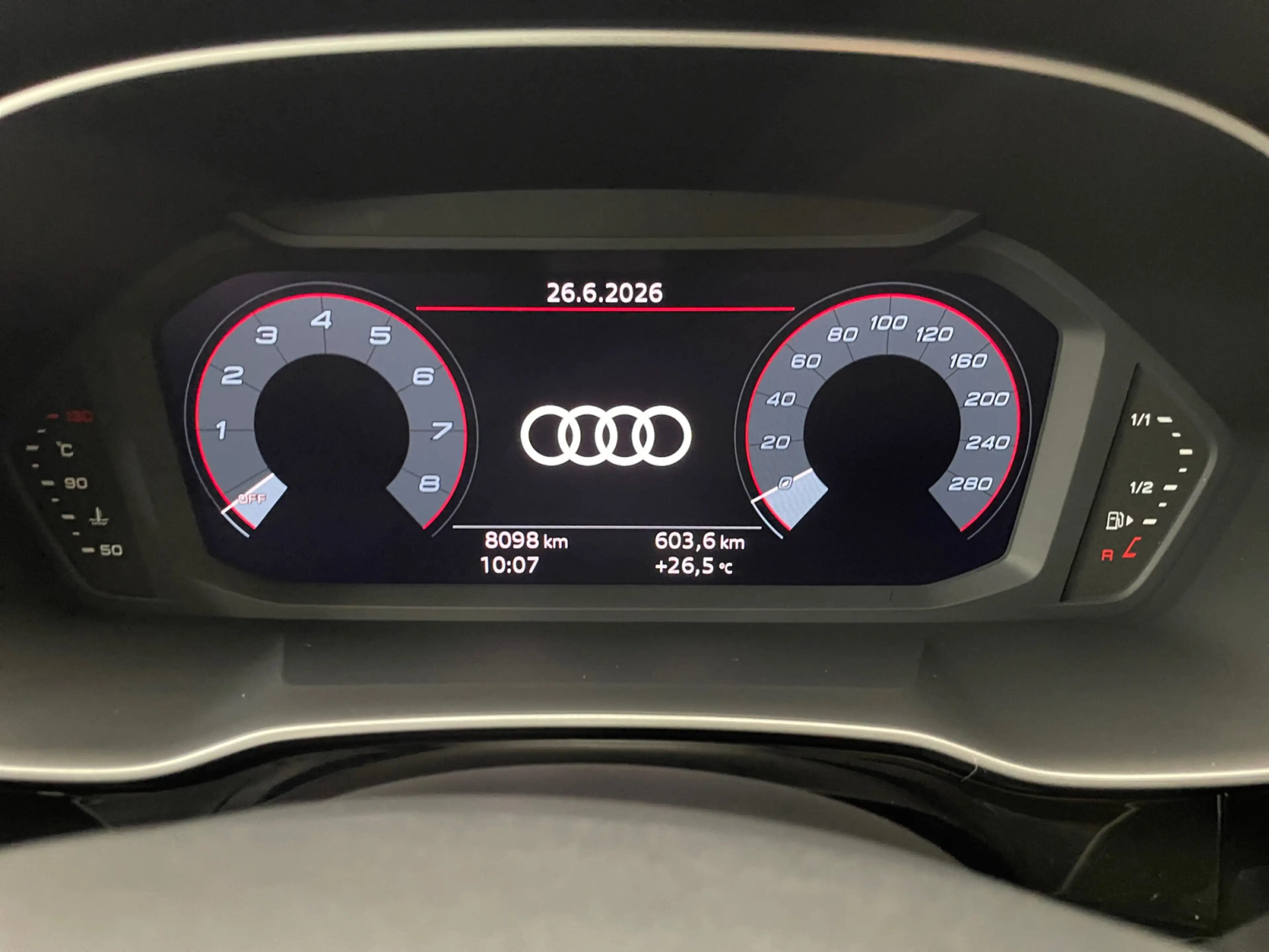 Audi Q3 35 TFSI S-tronic advanced AHK LED Navi Virtua — photo 9