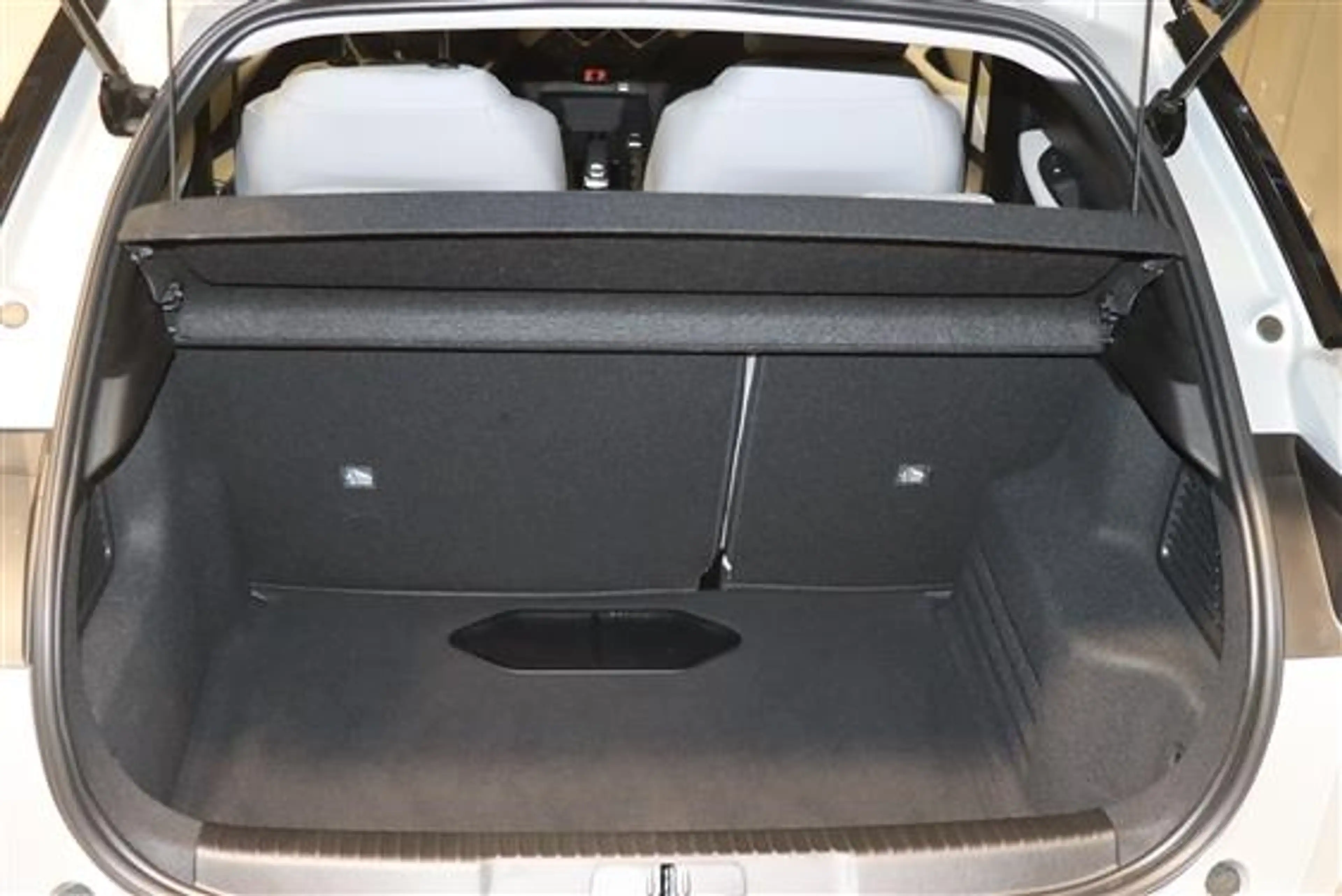 DS Automobiles DS 3 1.2 Turbo 130 ESPRIT DE VOYAGE — photo 6