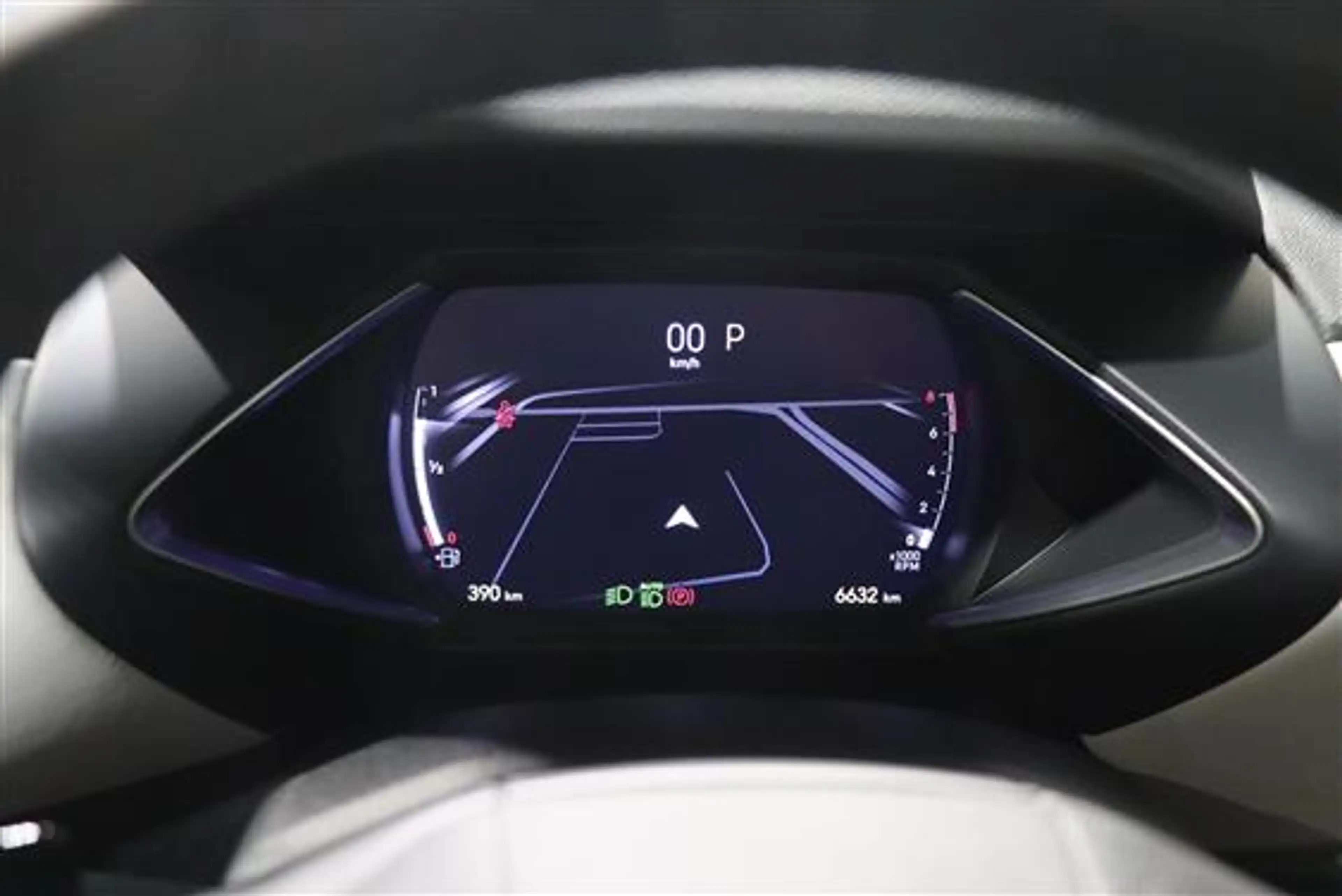 DS Automobiles DS 3 1.2 Turbo 130 ESPRIT DE VOYAGE — photo 9