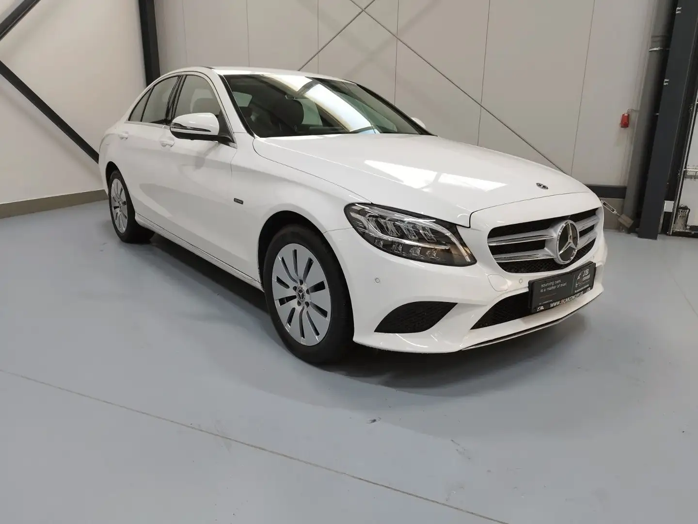 Mercedes-Benz C 300 e Hybrid Avantgarde Bianco - 1