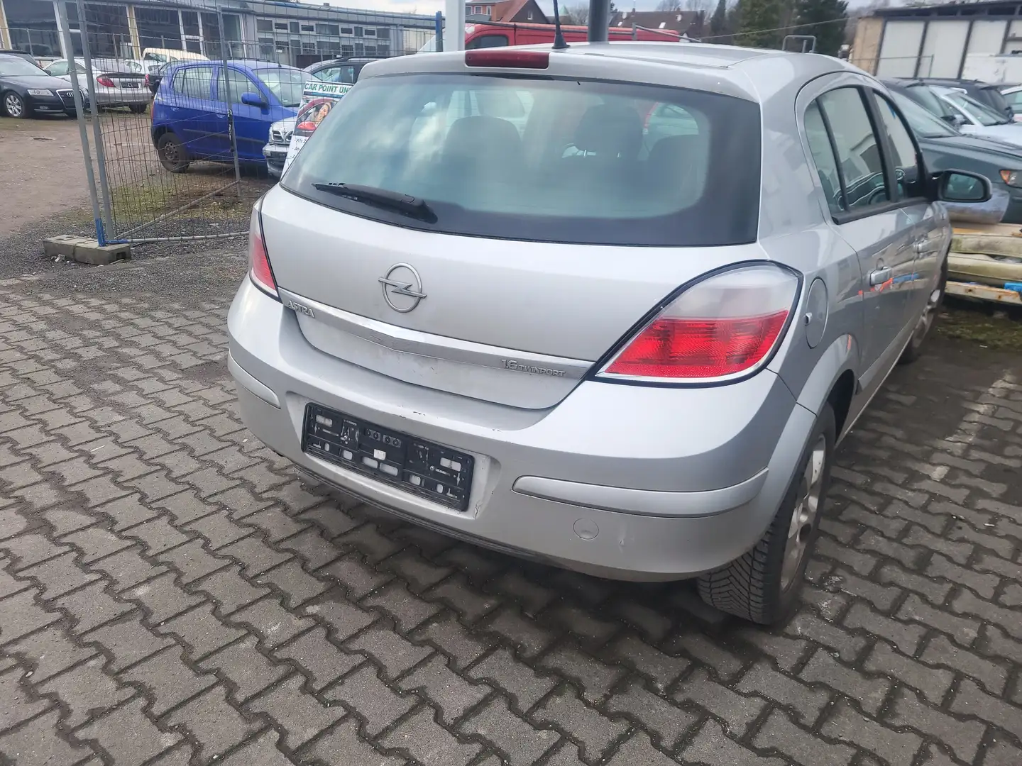 Opel Astra 1.6 Gris - 2